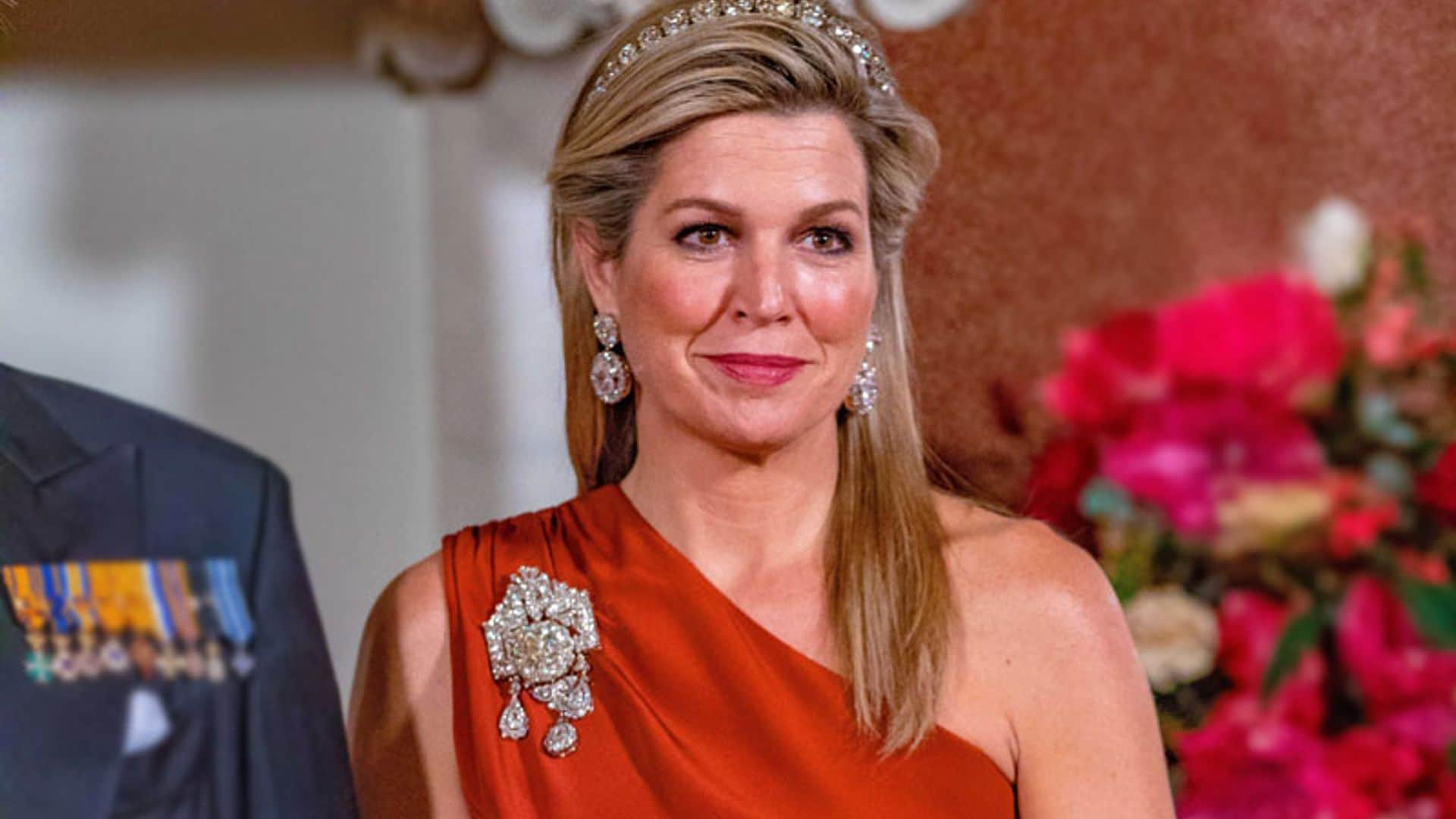 Máxima de Holanda transforma su look de gala preferido con una reliquia de la Familia Real