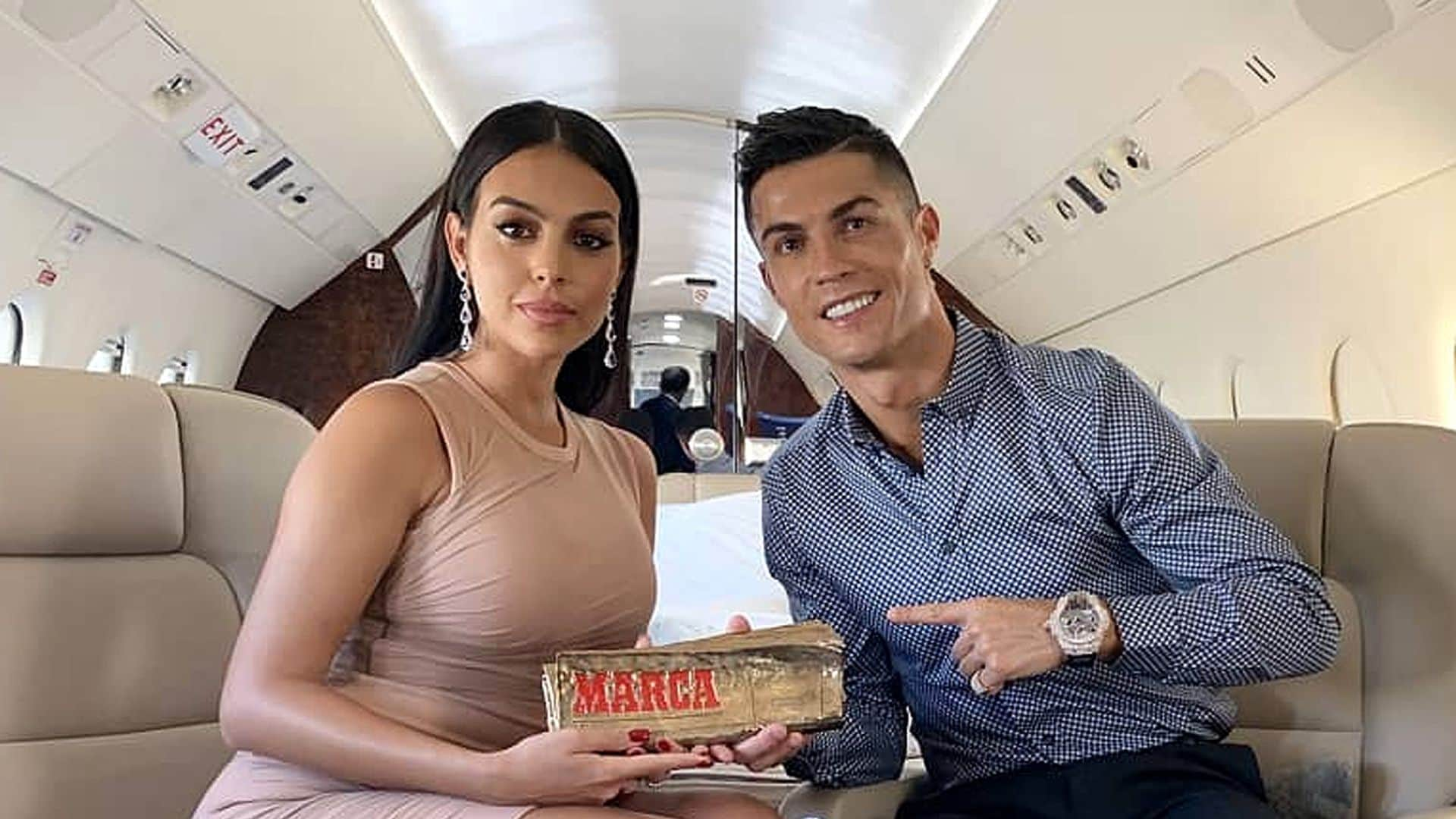 Cristiano Ronaldo y Georgina Rodríguez, recibidos como 'leyendas' en su vuelta exprés a Madrid