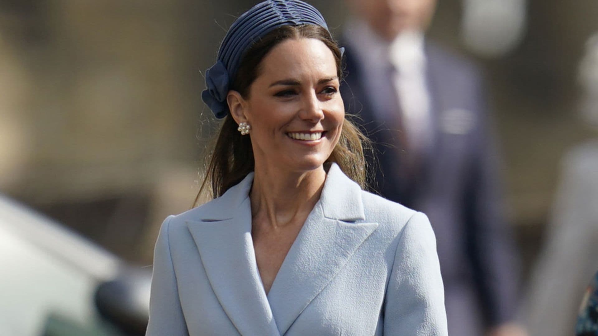 Kate Middleton no arriesga (y gana) con su vestido favorito el domingo de Resurrección
