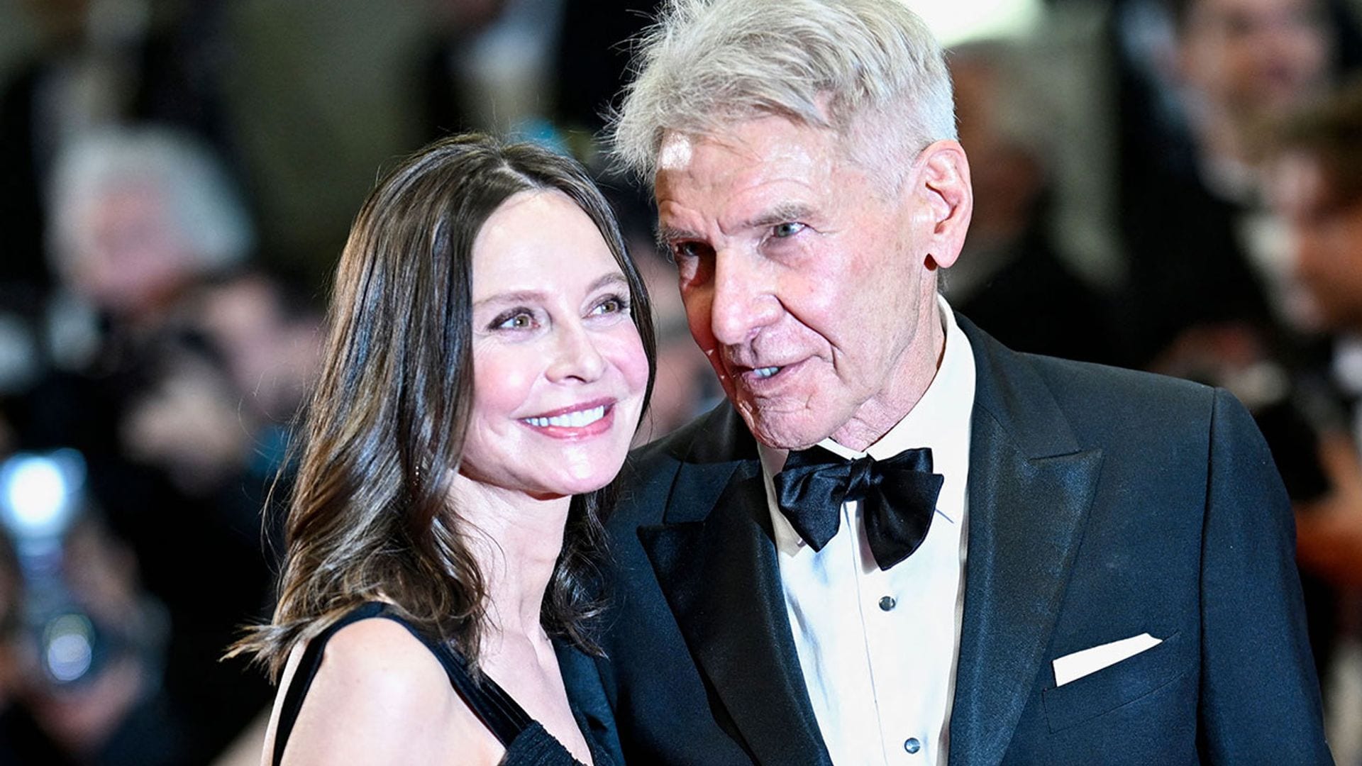 El incómodo momento que vivieron Calista Flockhart y Harrison Ford en el estreno de 'Indiana Jones' en Cannes