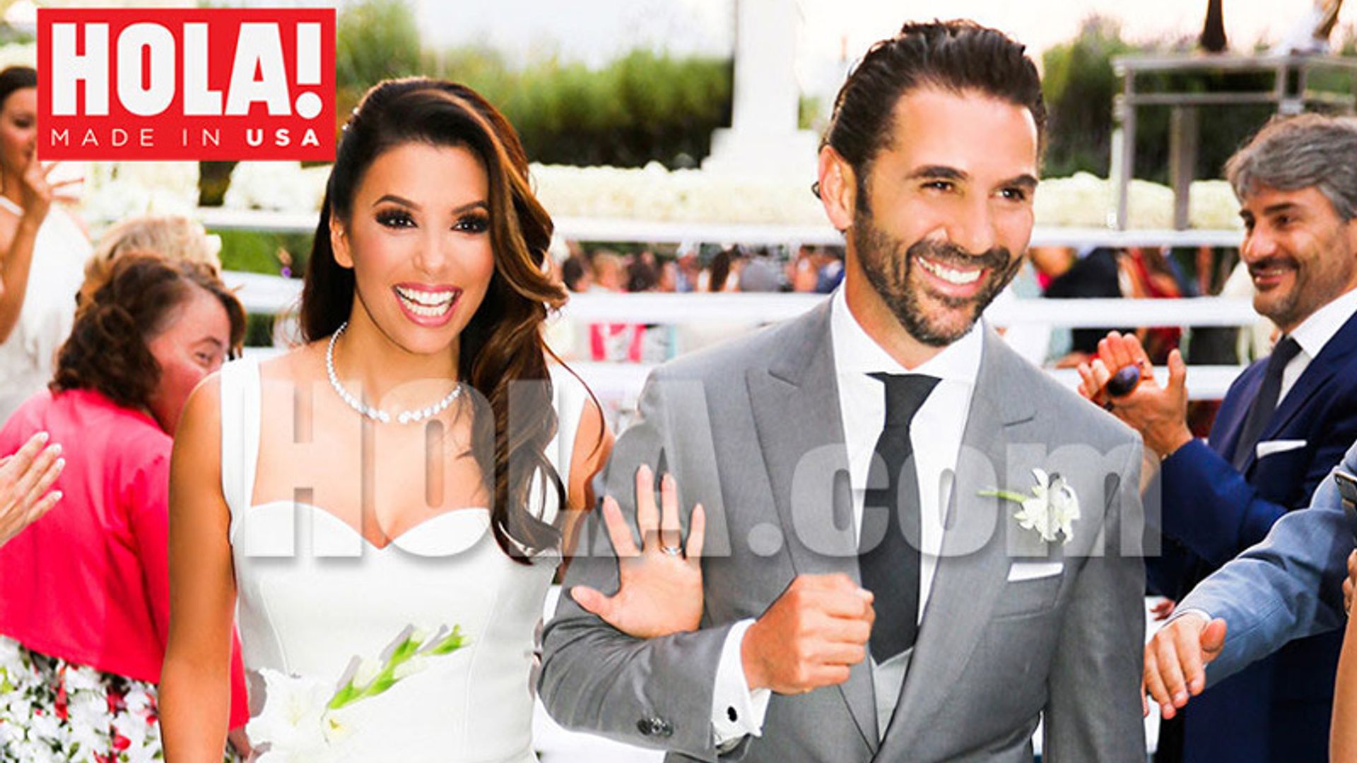 Eva Longoria comparte la foto de su boda de HOLA! USA: 'El día más feliz de mi vida'