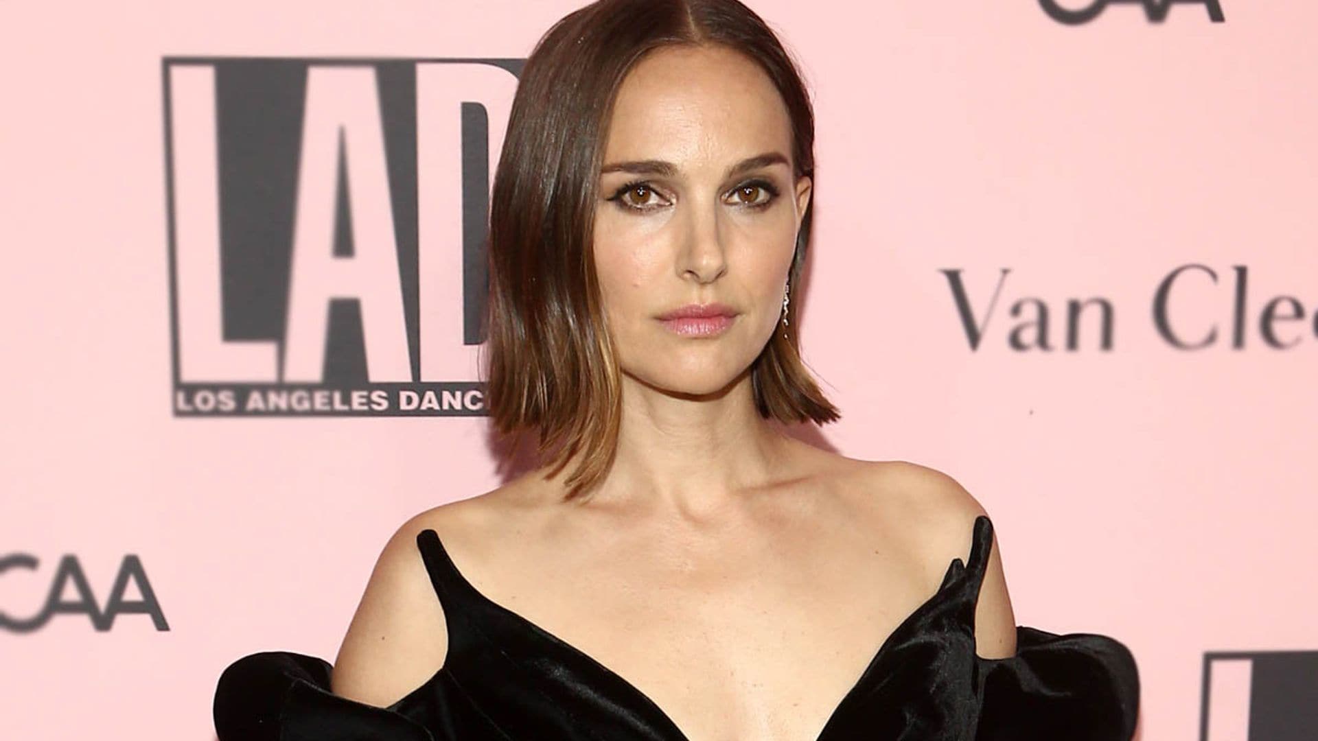 Natalie Portman reaparece en Los Ángeles con el corte de pelo más valorado por los estilistas