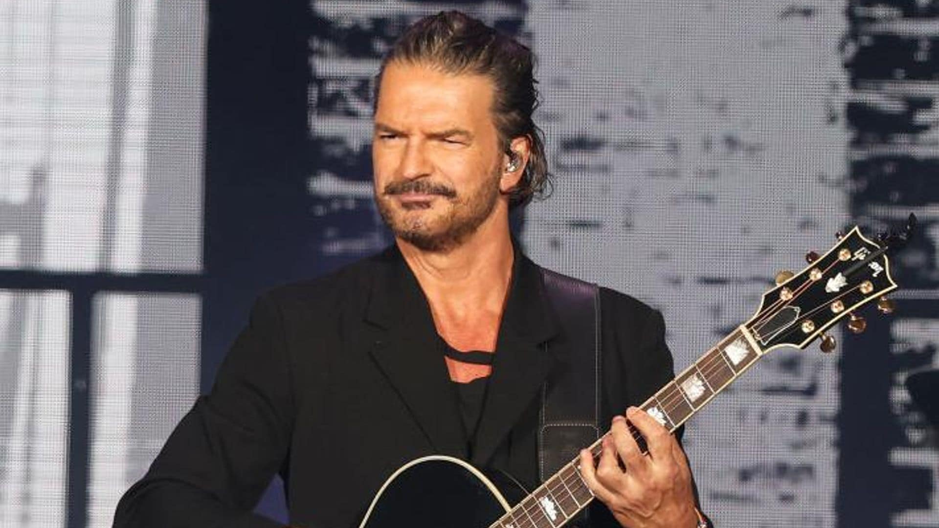 Desmienten retiro de Ricardo Arjona tras mensaje sobre su estado de salud