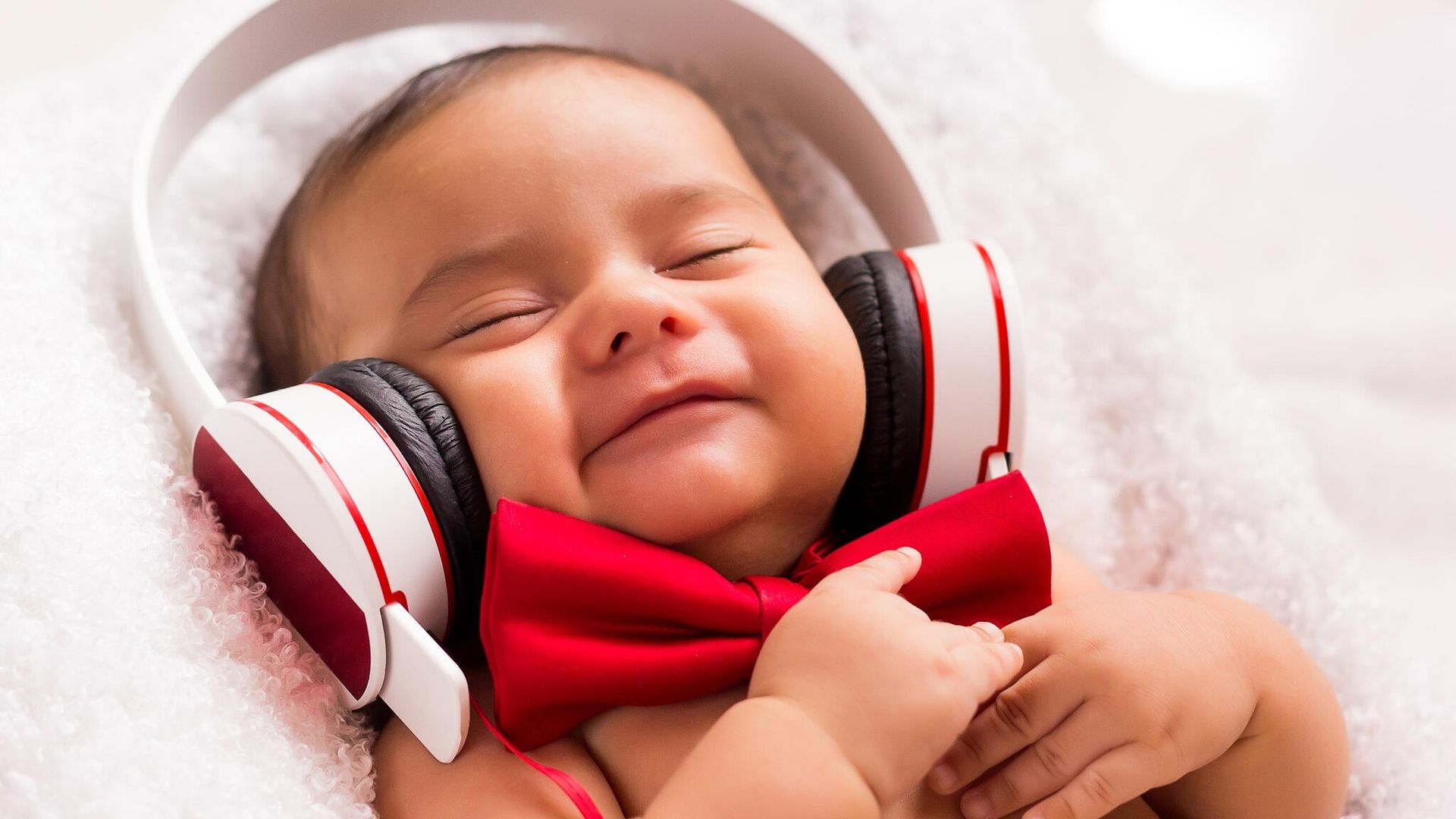 Música para dormir al bebé, ¿de verdad funciona?