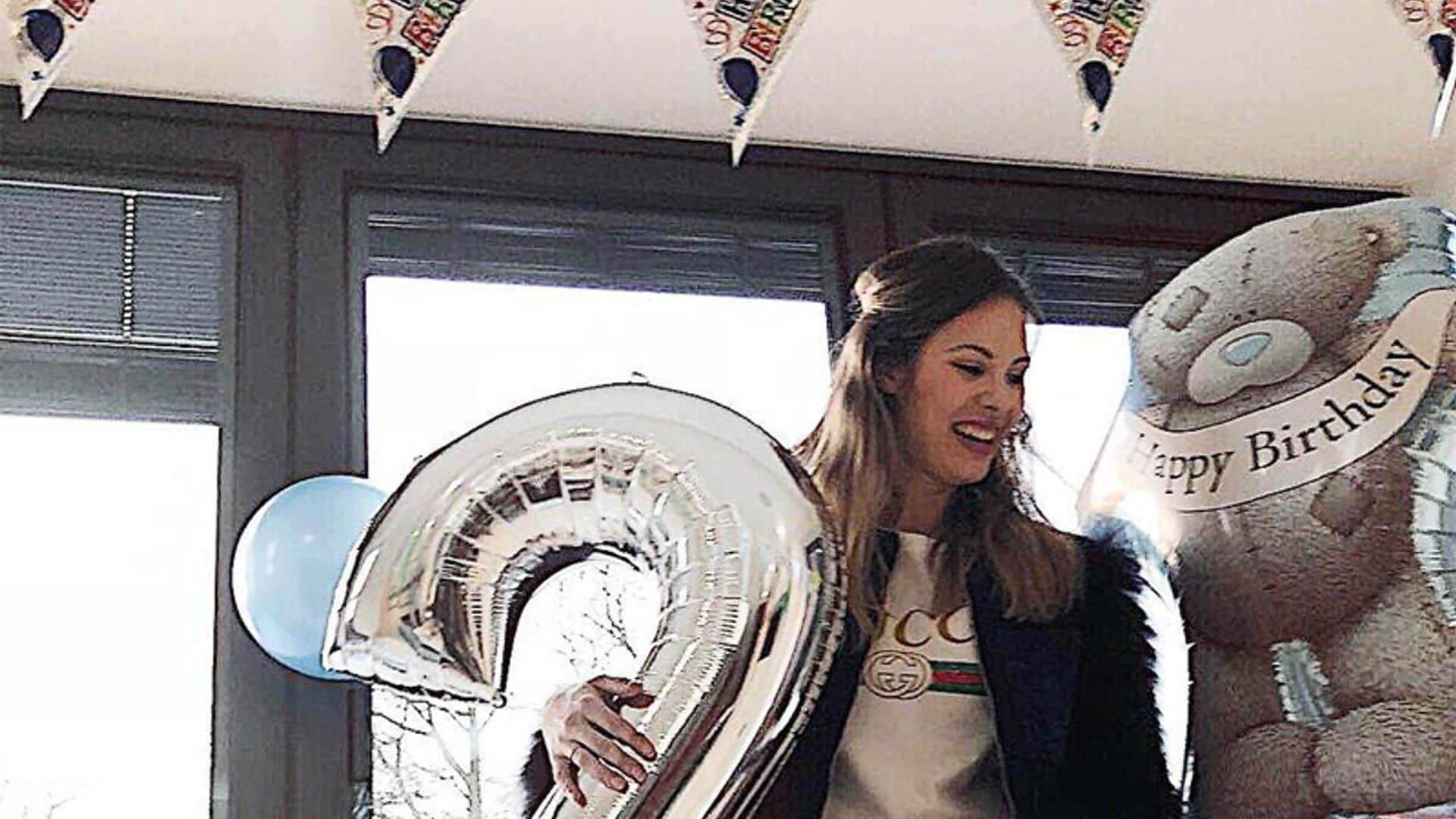 Jessica Bueno está de celebración... ¡el pequeño Jota cumple dos años!