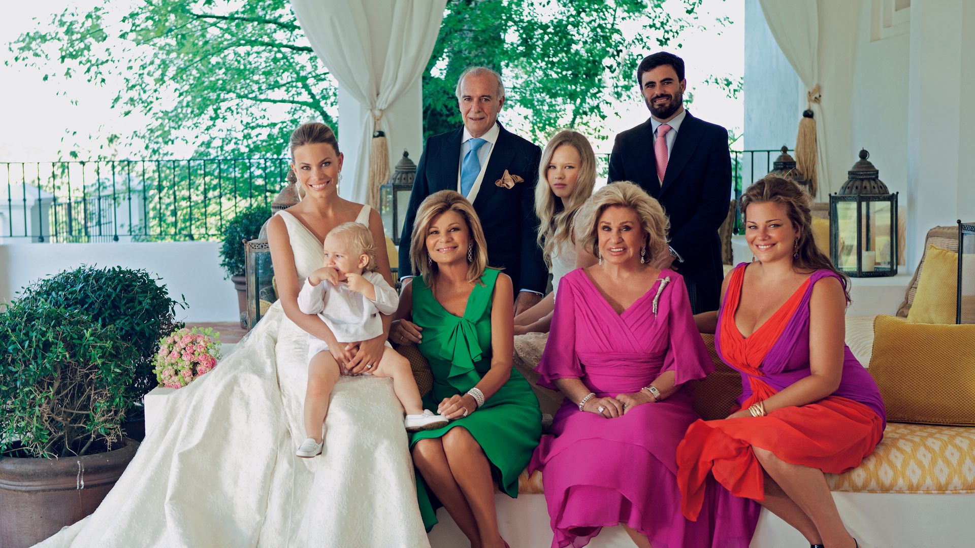 Los días más felices de Carlos Goyanes: la emoción del empresario en la boda de sus hijas, Carla y Cari