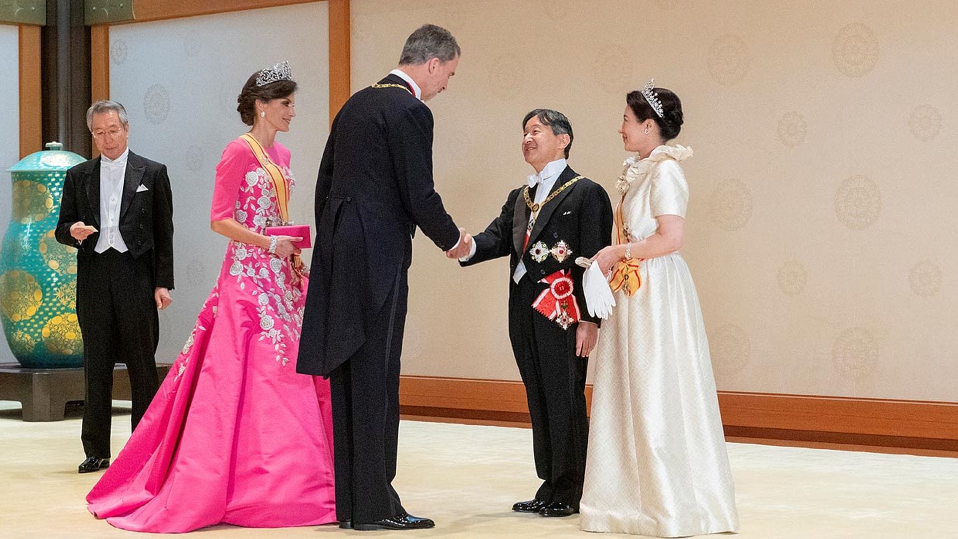 Los diez momentos inolvidables de la entronización de Naruhito de Japón a la que han acudido los Reyes