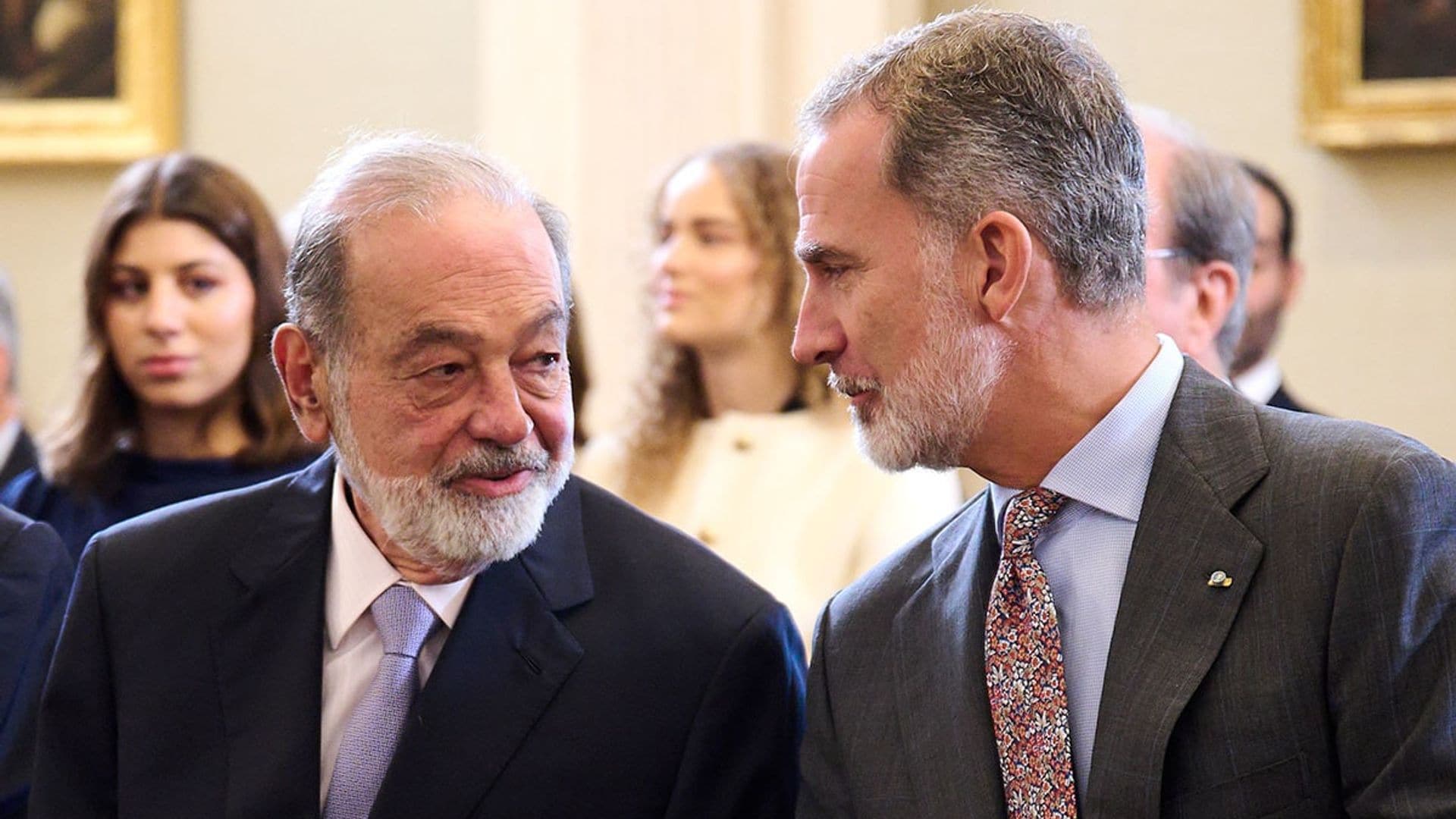 El discurso que Carlos Slim pronunció tras ser premiado por el Rey Felipe y que ha dado la vuelta al mundo