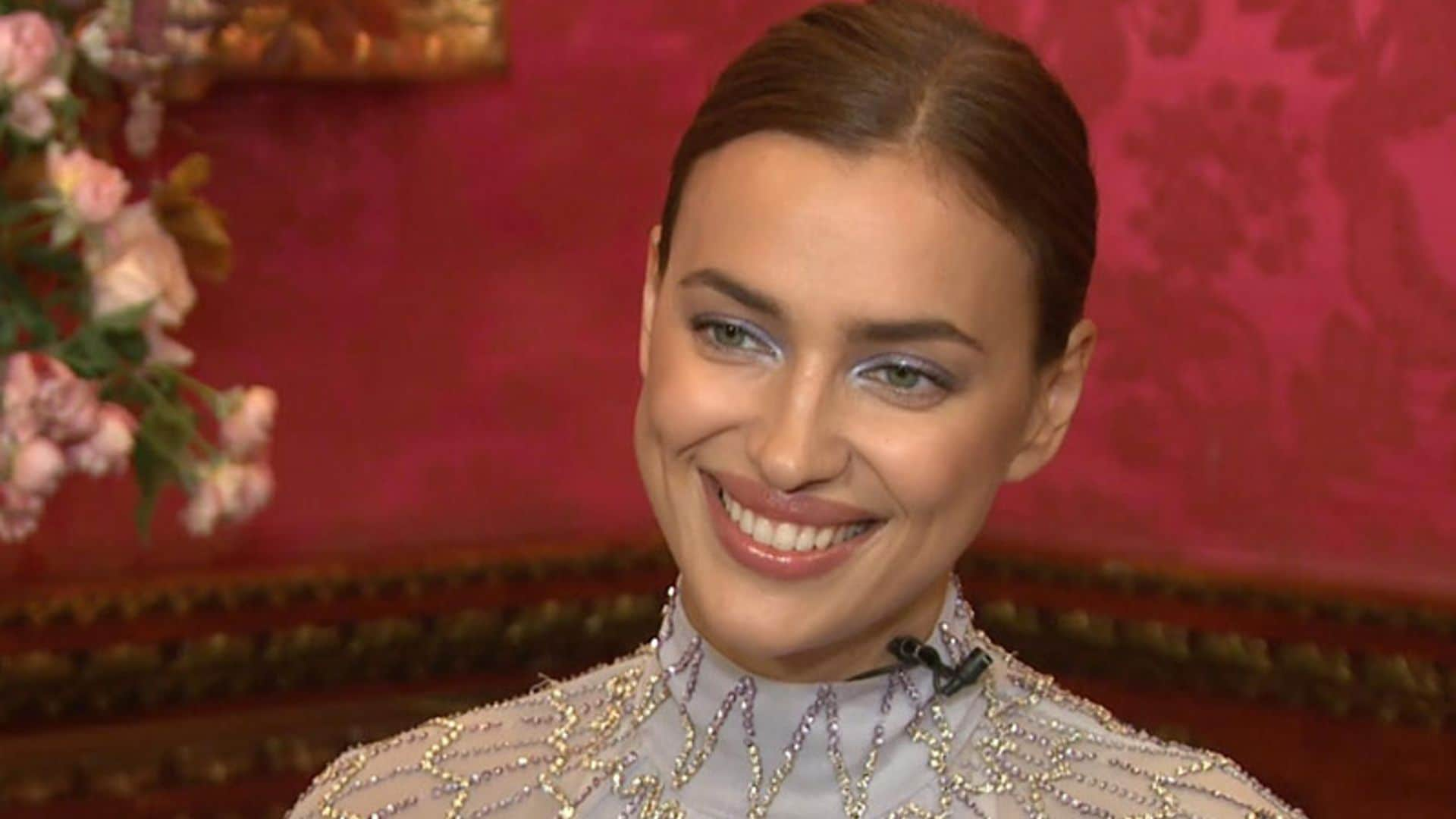 En ¡HOLA!, Irina Shayk, sobre su vida con Bradley Cooper y su hija: 'Soy muy feliz y afortunada'