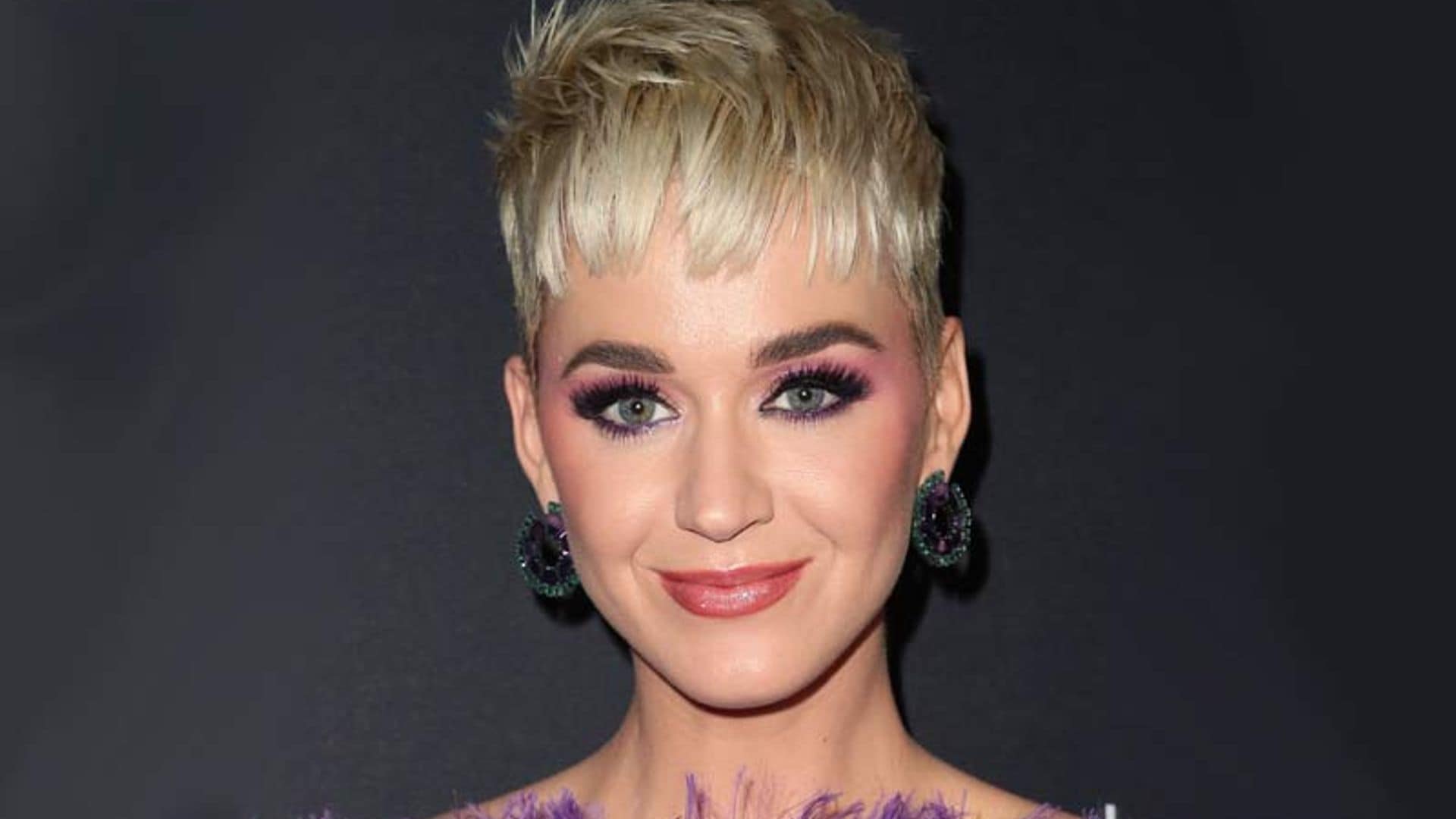 'Blueberry crush': ¿has visto ya el nuevo color de pelo de Katy Perry?