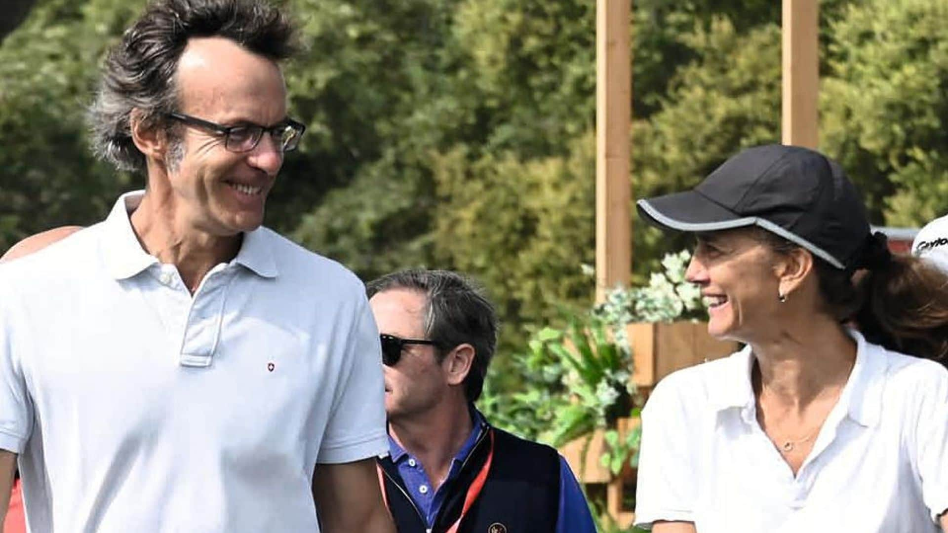 Blanca Suelves y Joaquín Güell, juntos en un torneo de golf