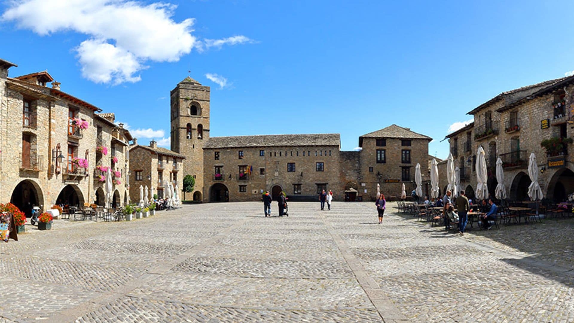 Road trip por los Pirineos, de San Juan de la Peña a Aínsa