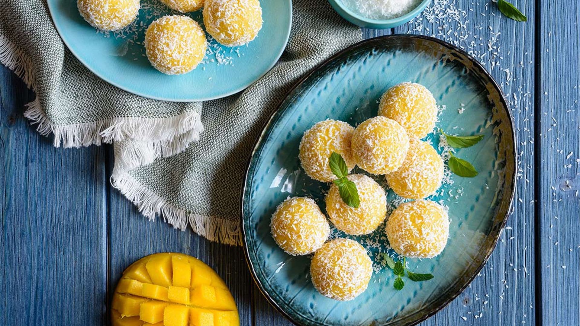 Trufas de coco y mango con leche condensada