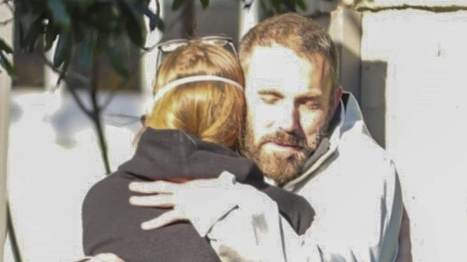 Ben Affleck encuentra en los brazos de su hija Violet, el mejor consuelo tras los incendios