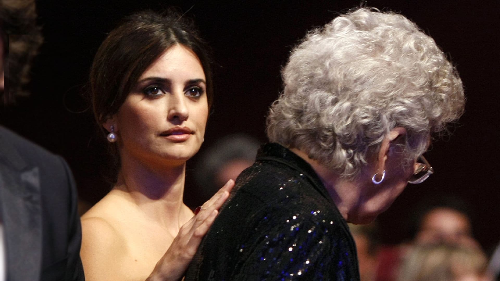 Penélope Cruz se despide de Pilar Bardem con una cariñosa carta: 'A mí me has dado muchísimo'