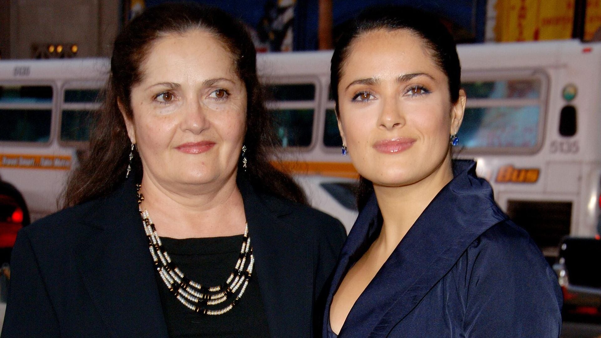 salma hayek y su madre diana jim nez medina