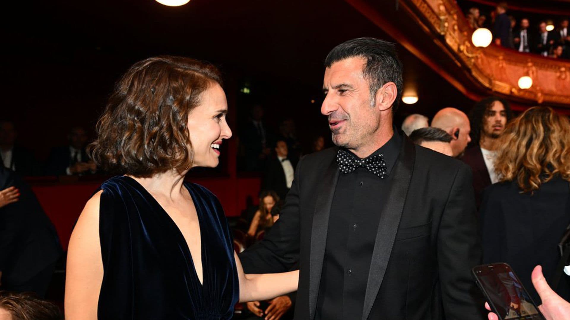 De Natalie Portman a Luis Figo: los asistentes a la gala del Balón de Oro