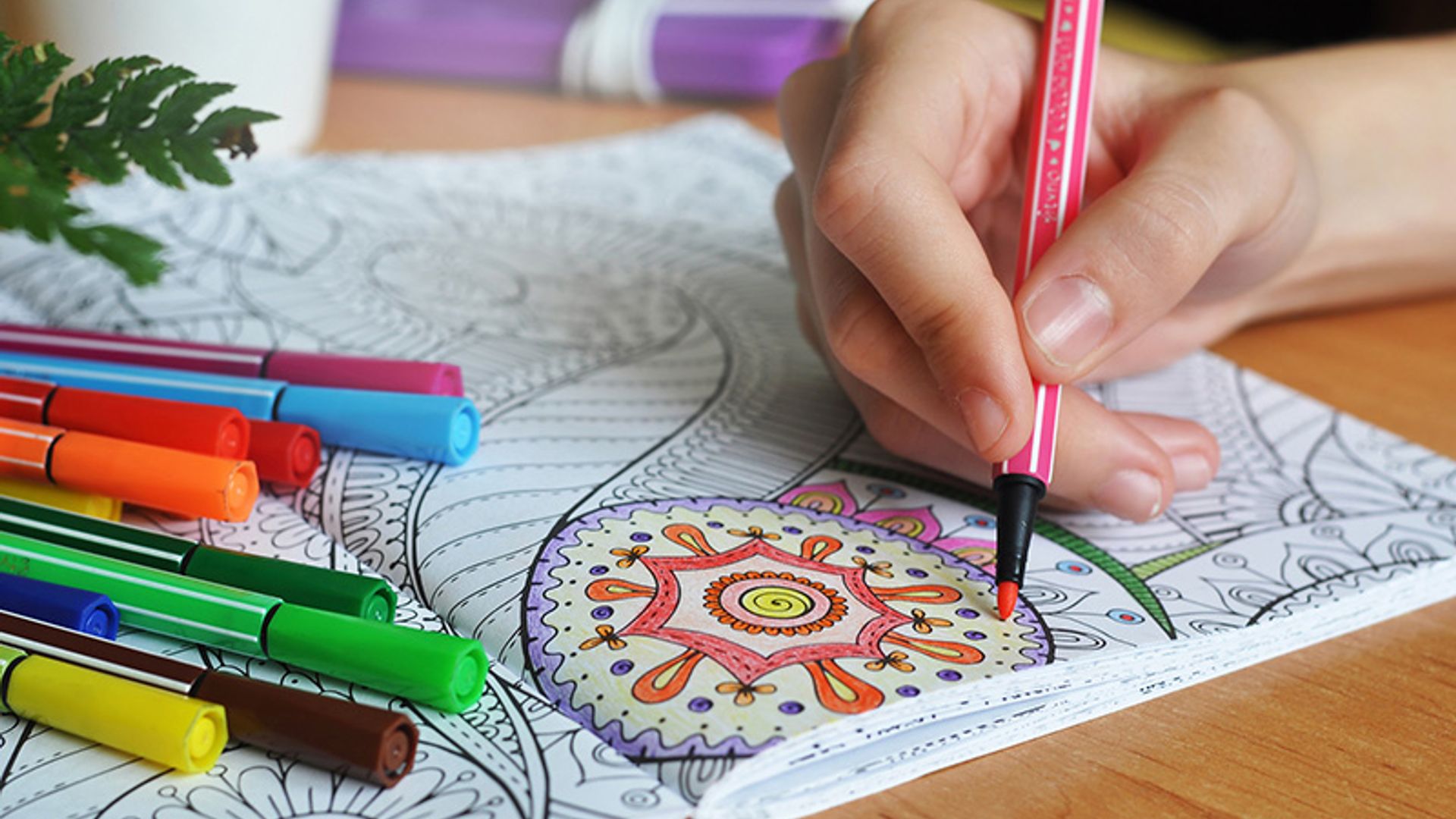 Descubre técnicas especiales para colorear mandalas