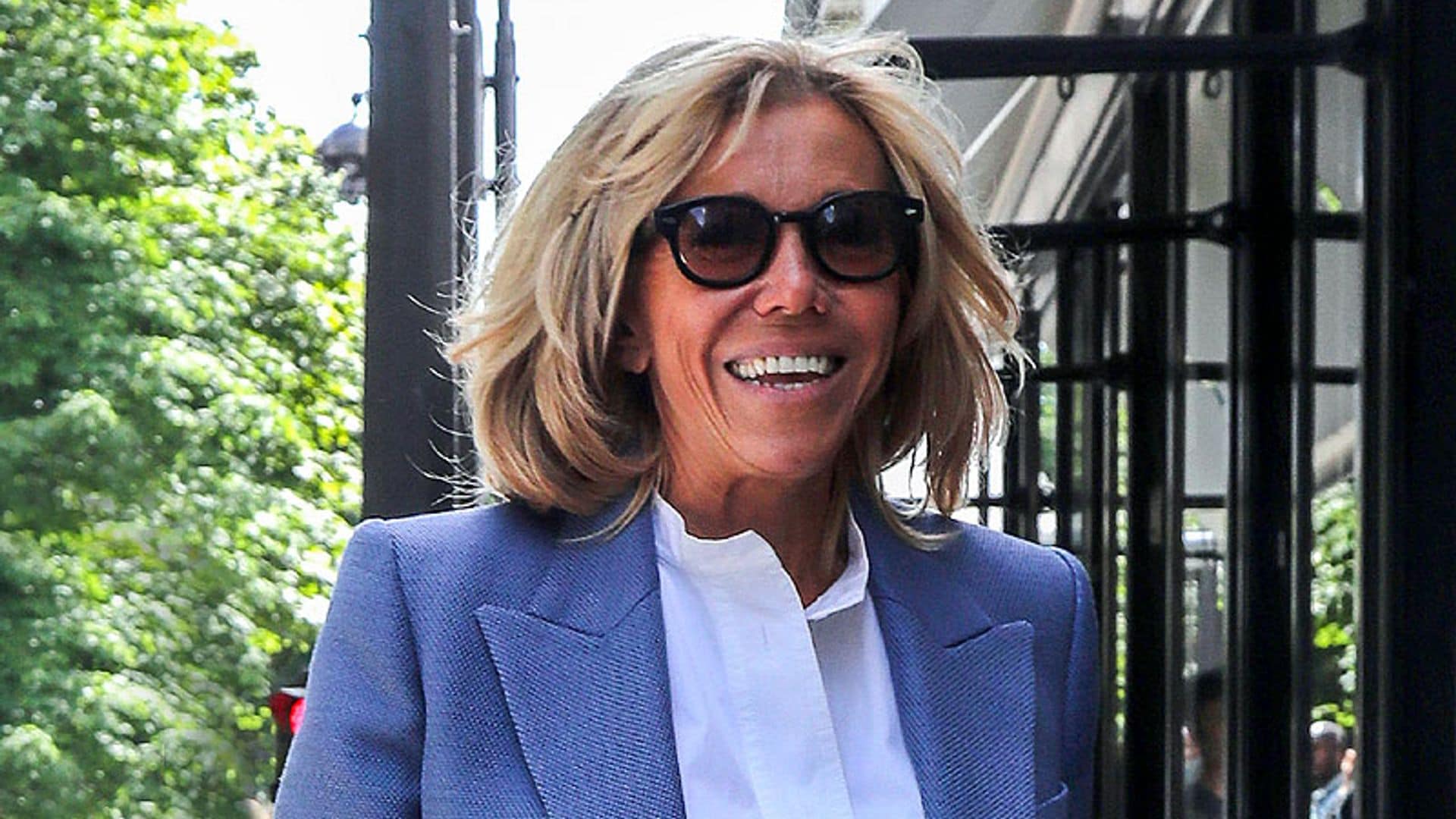 Brigitte Macron, como nunca la habíamos visto en el Elíseo