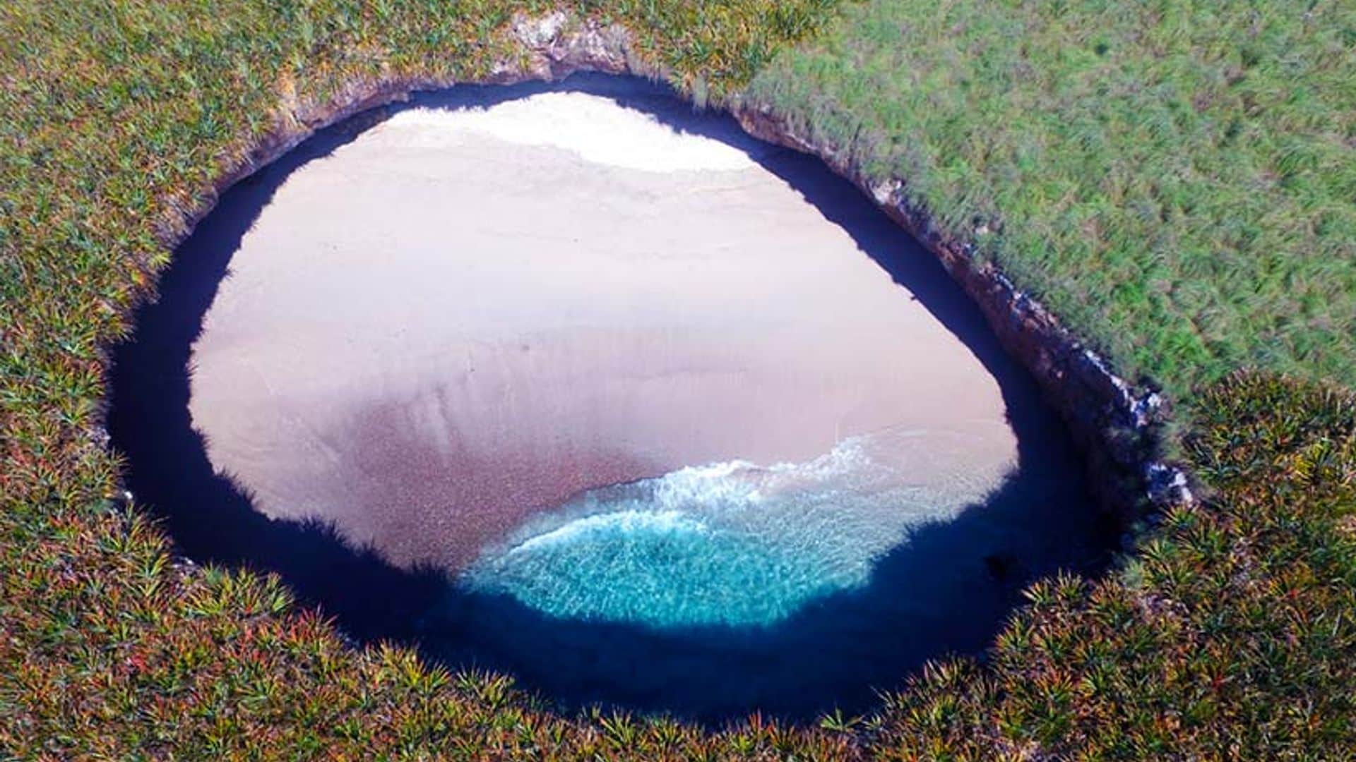 Así es la Playa del Amor, un lugar único en el mundo