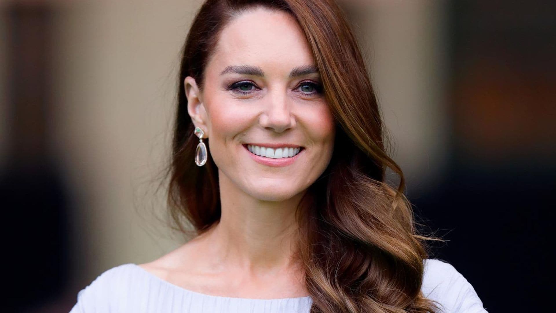 Kate Middleton, la 'royal' que triunfa con vestidos de fiesta incluso de hace 10 años