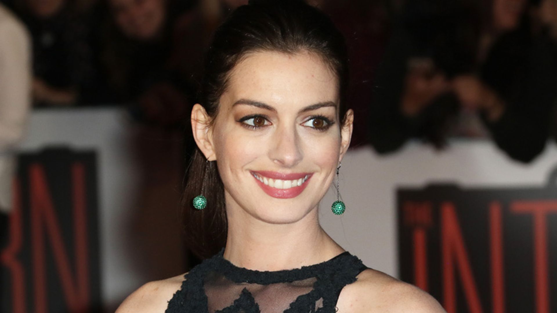 Anne Hathaway ya ha sido mamá, ¿le ha puesto a su hijo un nombre original o tradicional?