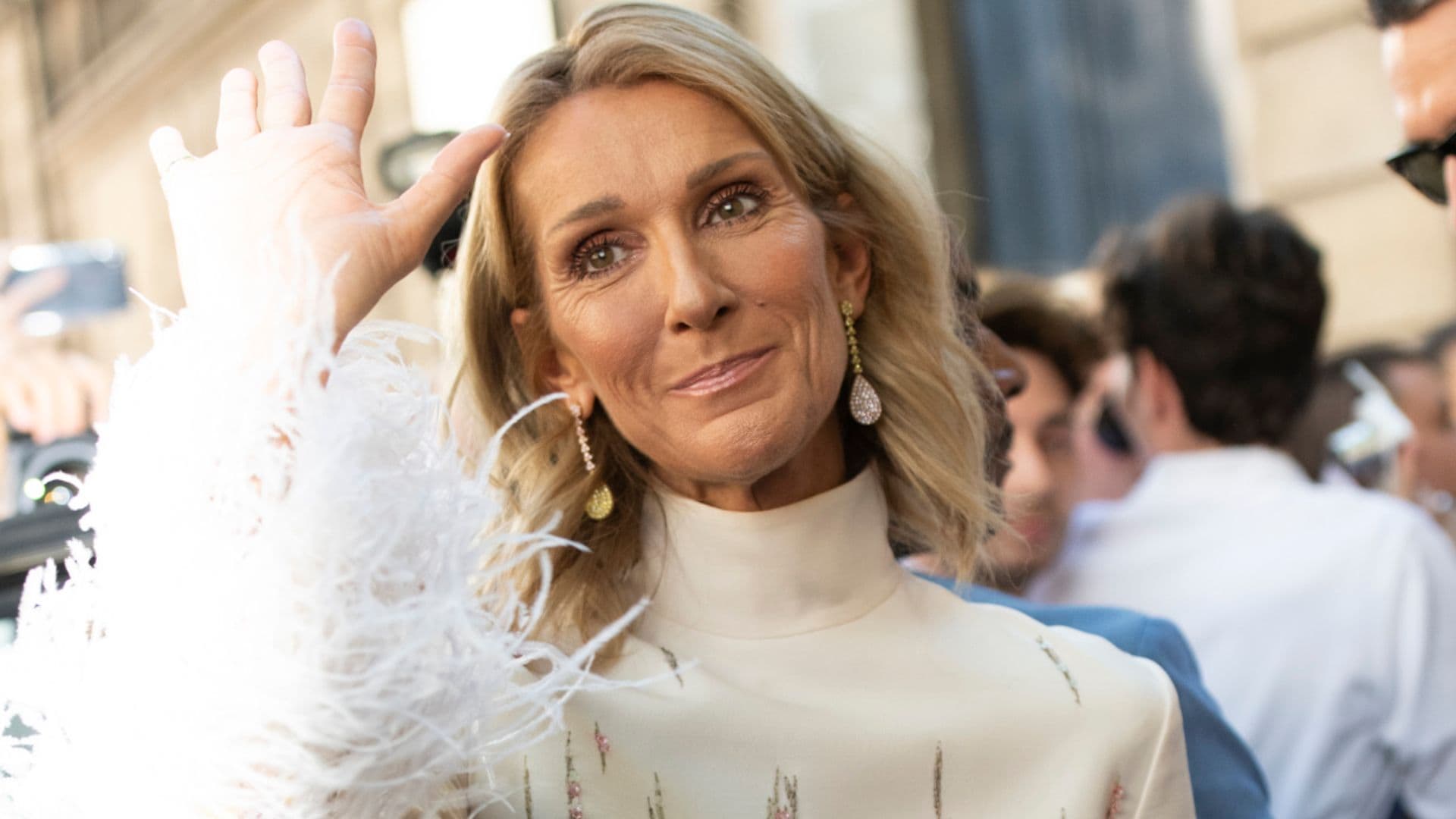 La hermana de Céline Dion desvela el preocupante estado de salud de la cantante: ‘Rezamos por un milagro’