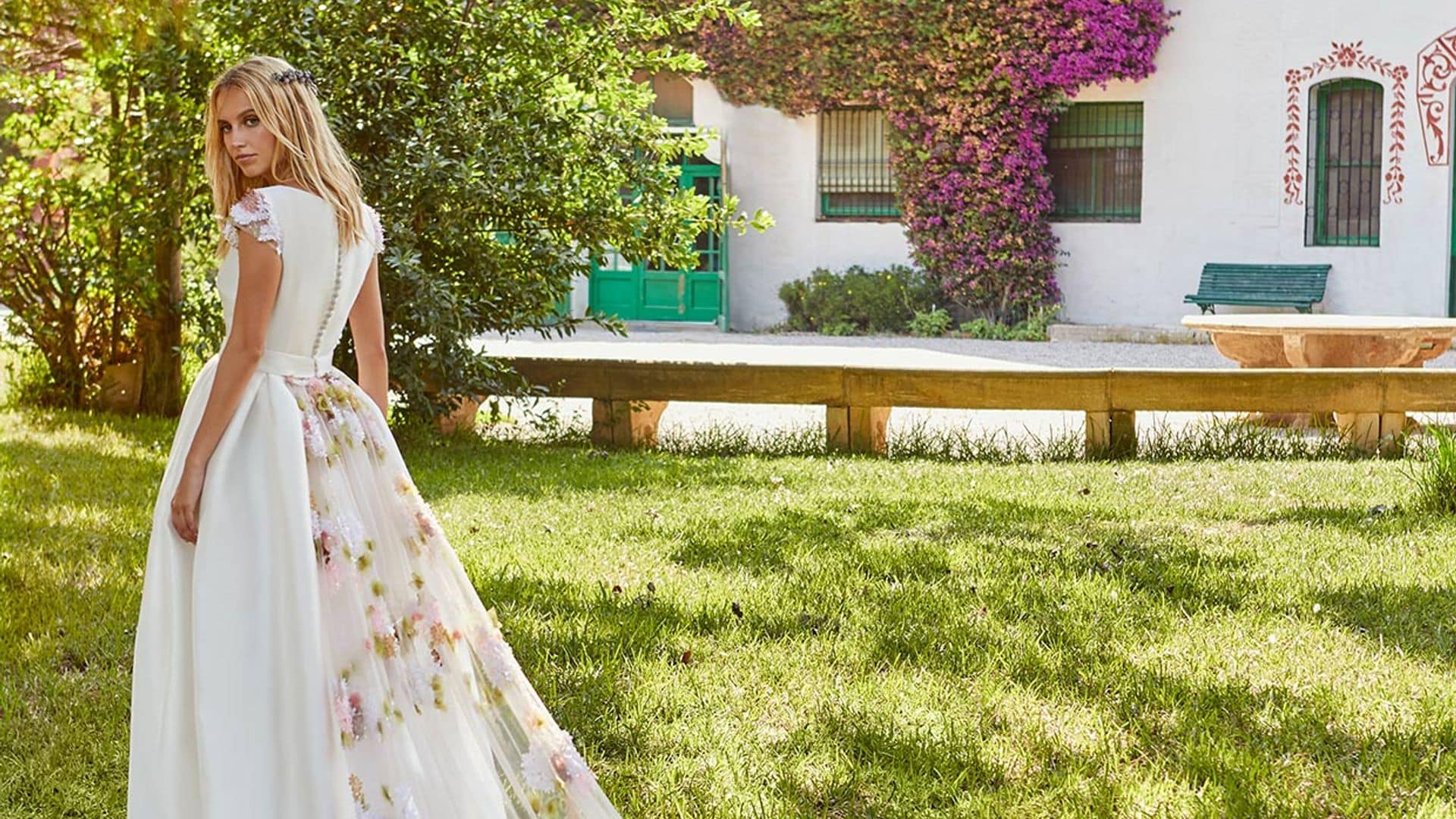 Crepé, seda, organza… ¿Sabes cuál es el tejido perfecto para tu vestido de novia?