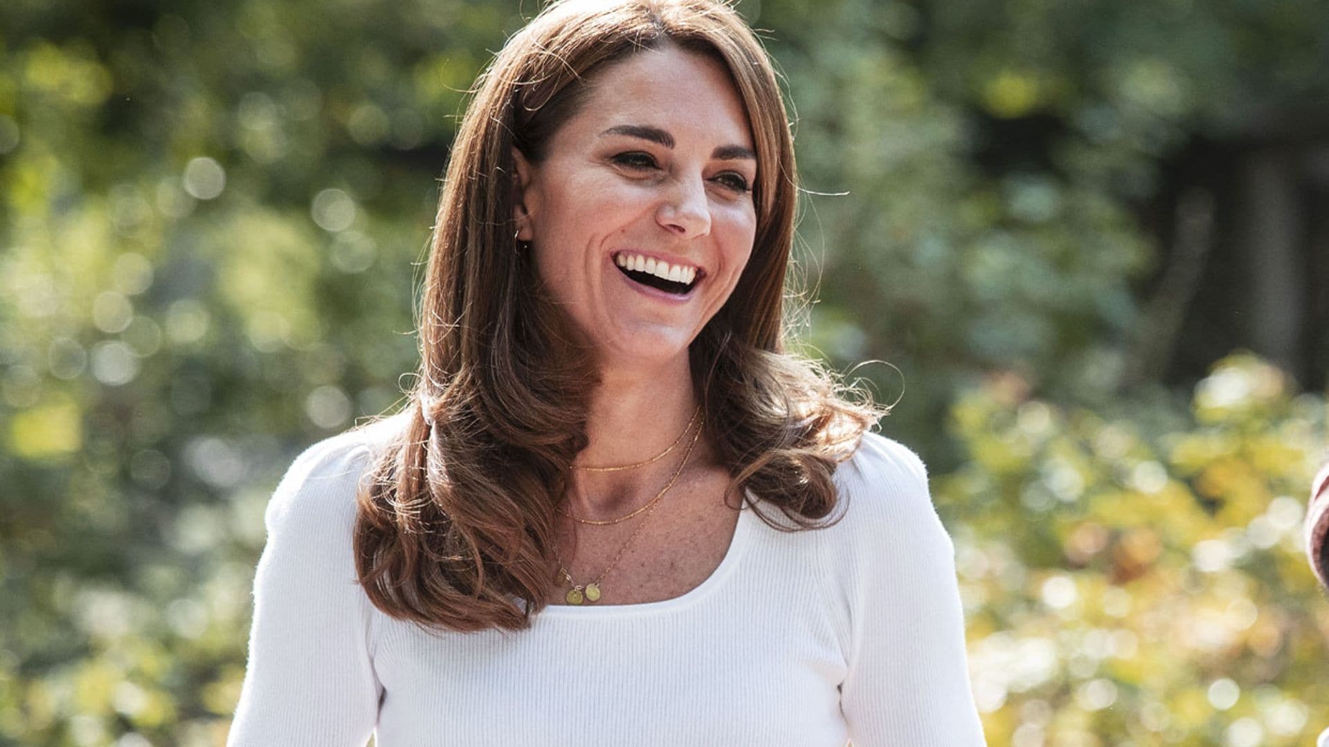 El cambio de estilo de Kate continúa: más rubia y más juvenil gracias al 'made in Spain'