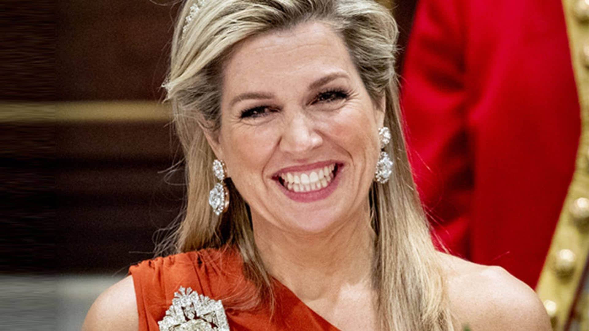 Máxima de Holanda pone broche de diamantes a la última cena de gala del año