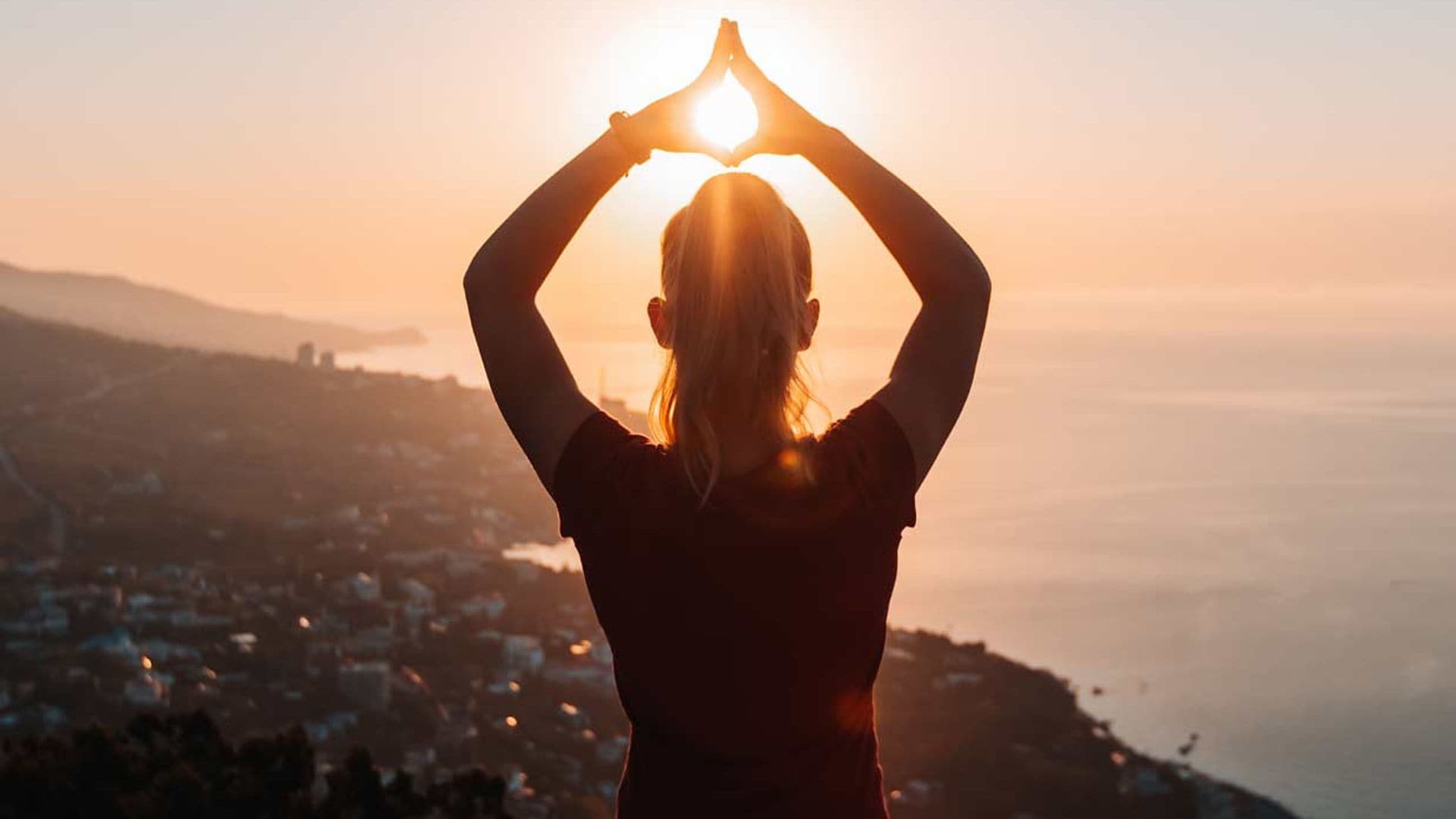 mujer meditar