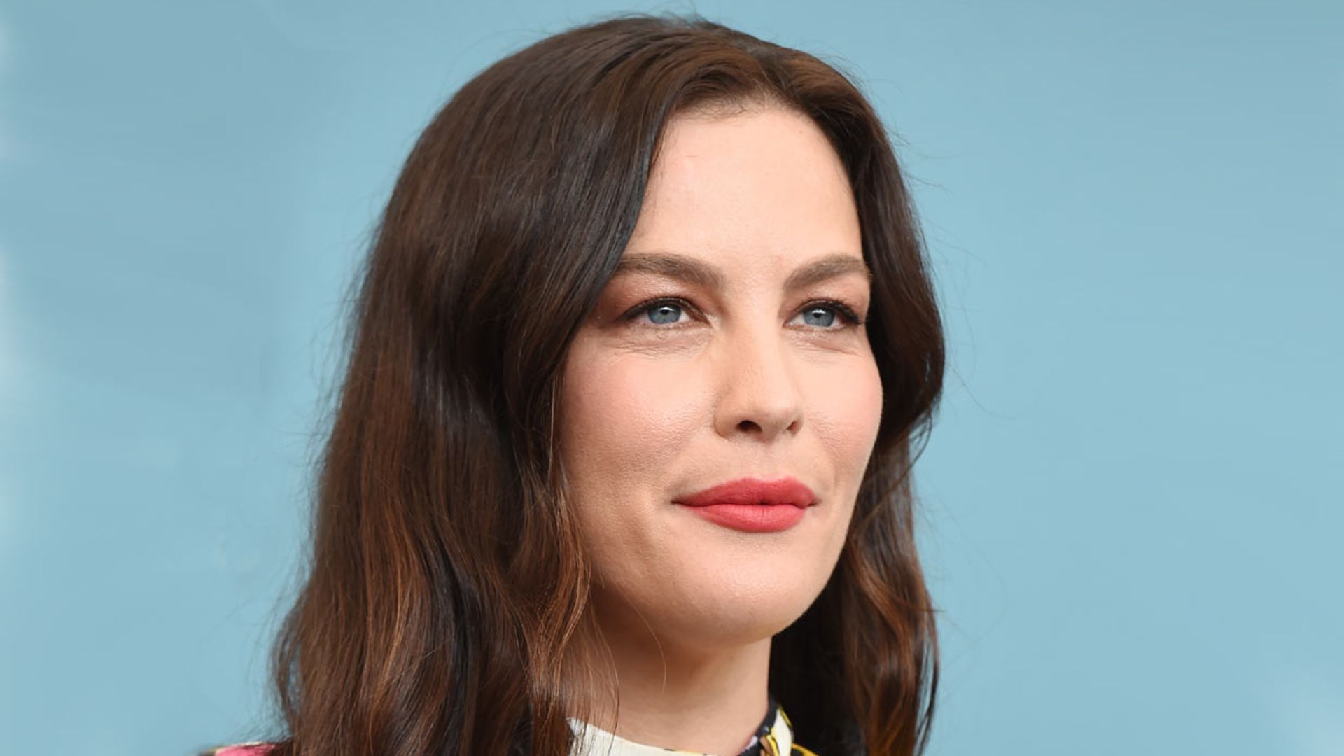 Liv Tyler confirma el regreso del flequillo este otoño