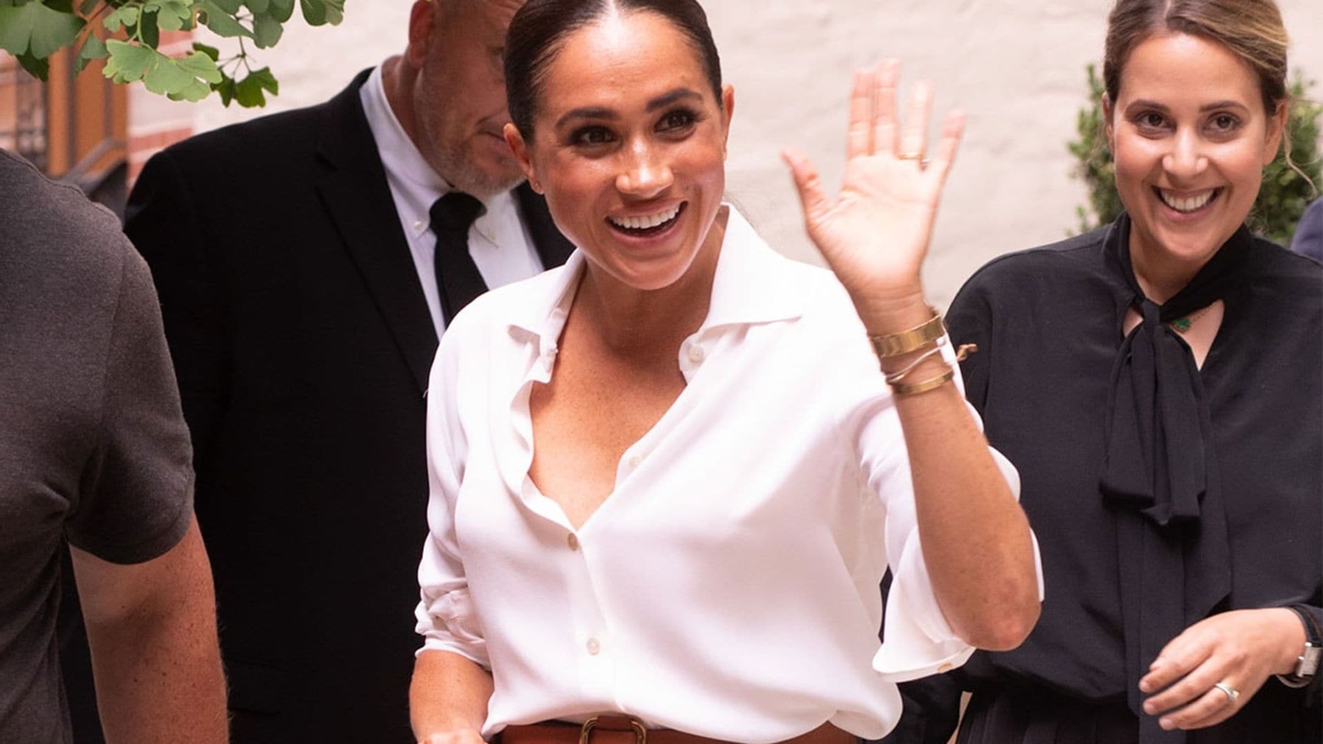 Pieza a pieza, el look que Meghan llevó en su aparición en California