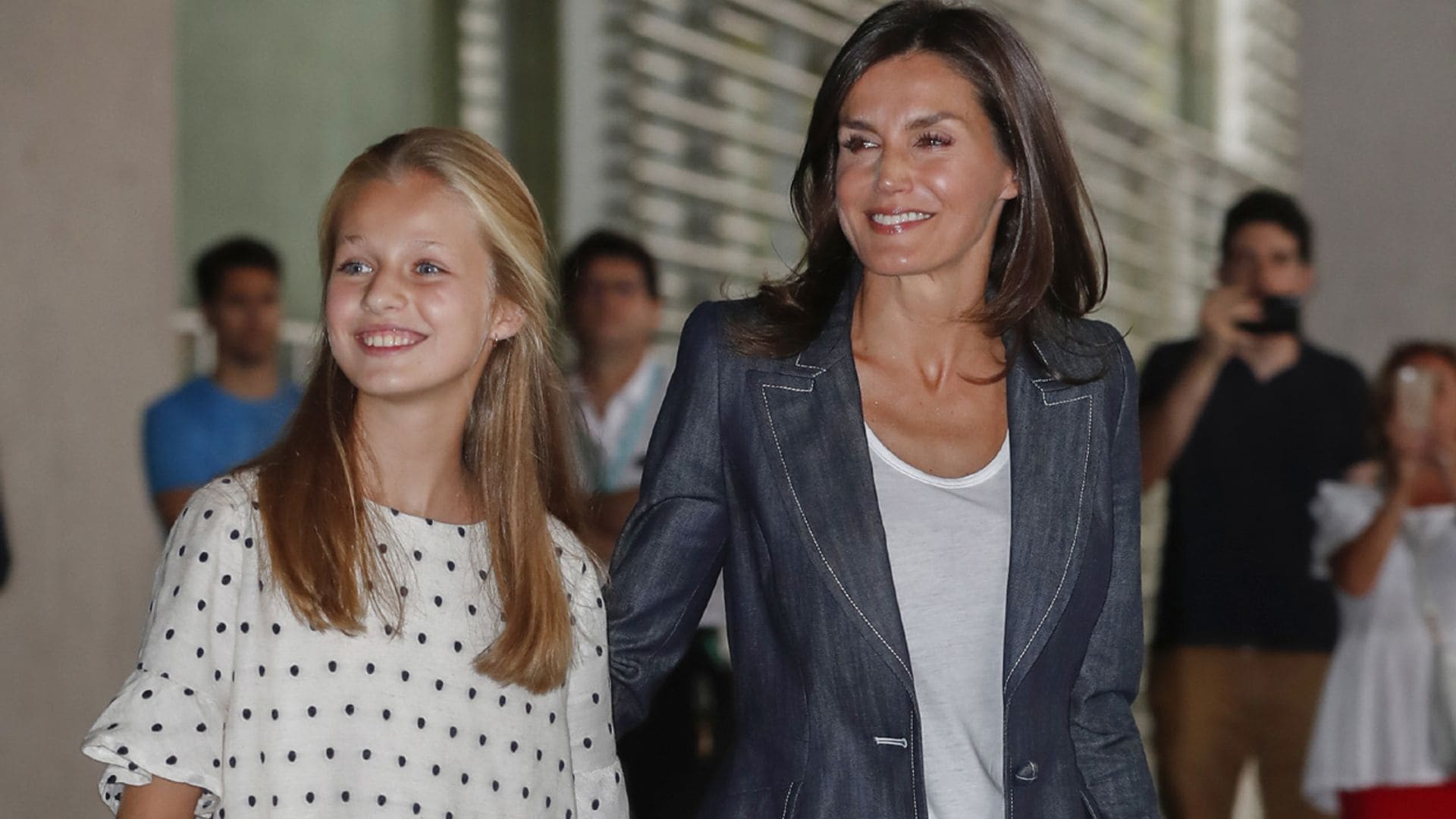 Leonor en Gales y doña Letizia en Madrid: recordamos los años de instituto de la Reina