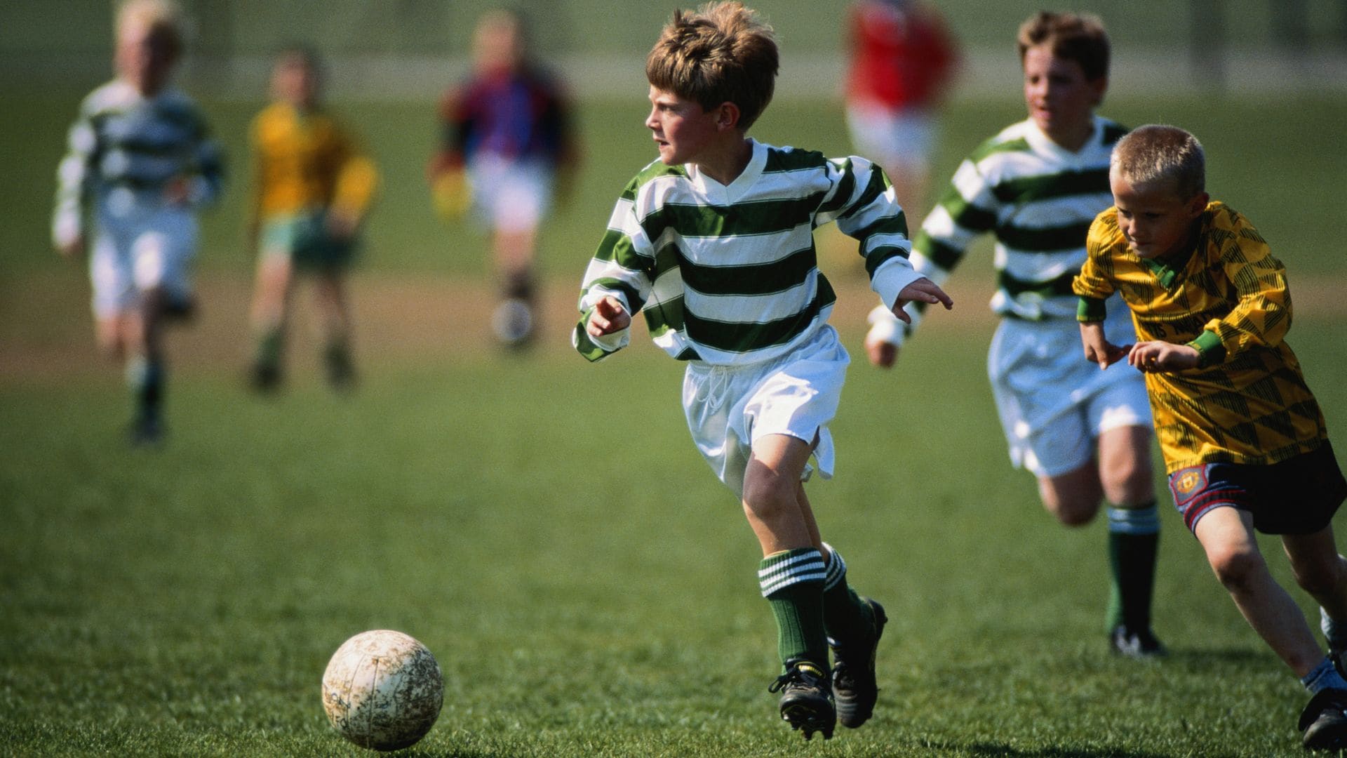 Bota futbol niño online