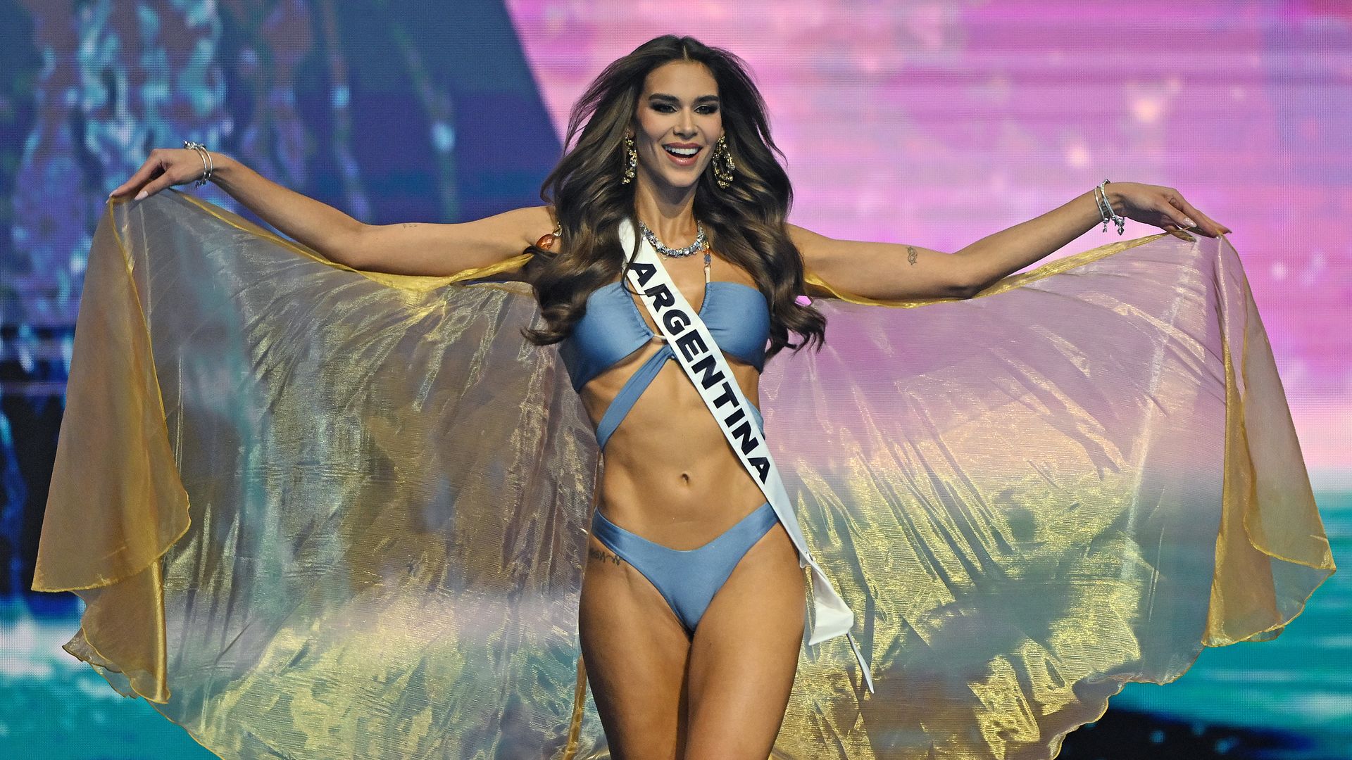 Magalí Benejam pierde su título como Miss Universe Argentina tras sus polémicas declaraciones