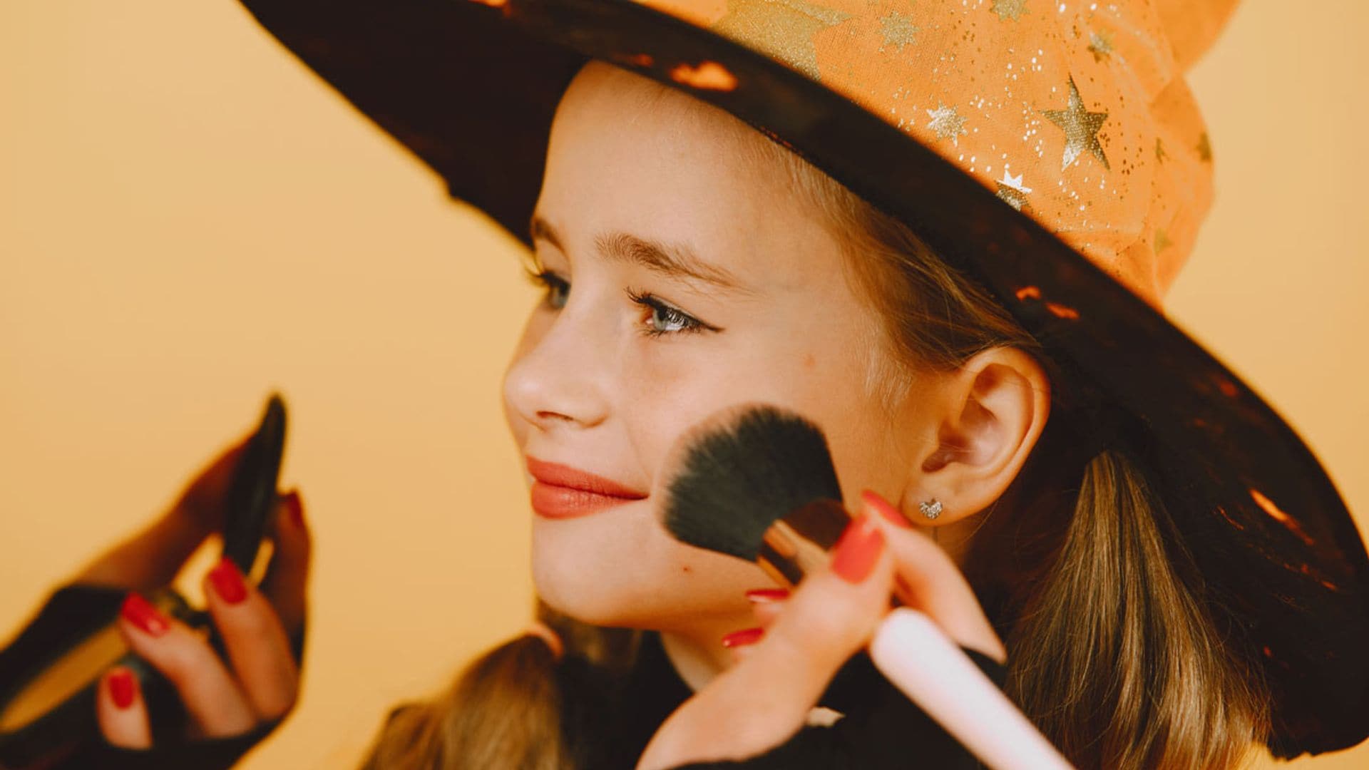 Seis maquillajes de Halloween para niños muy fáciles de imitar (y los productos para conseguirlo)