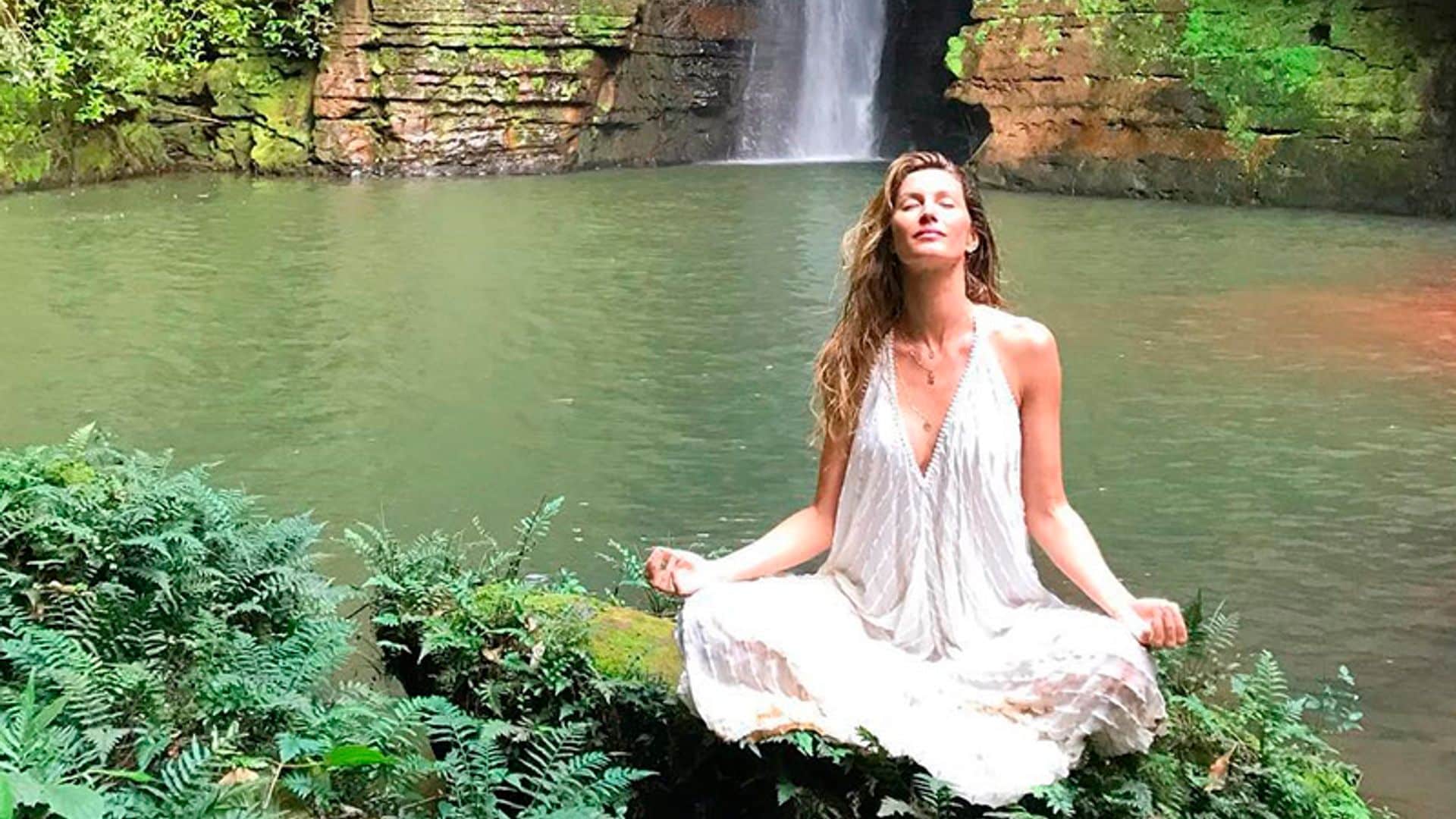 Por qué Gisele Bündchen no bebe agua mientras come y otros secretos de su dieta