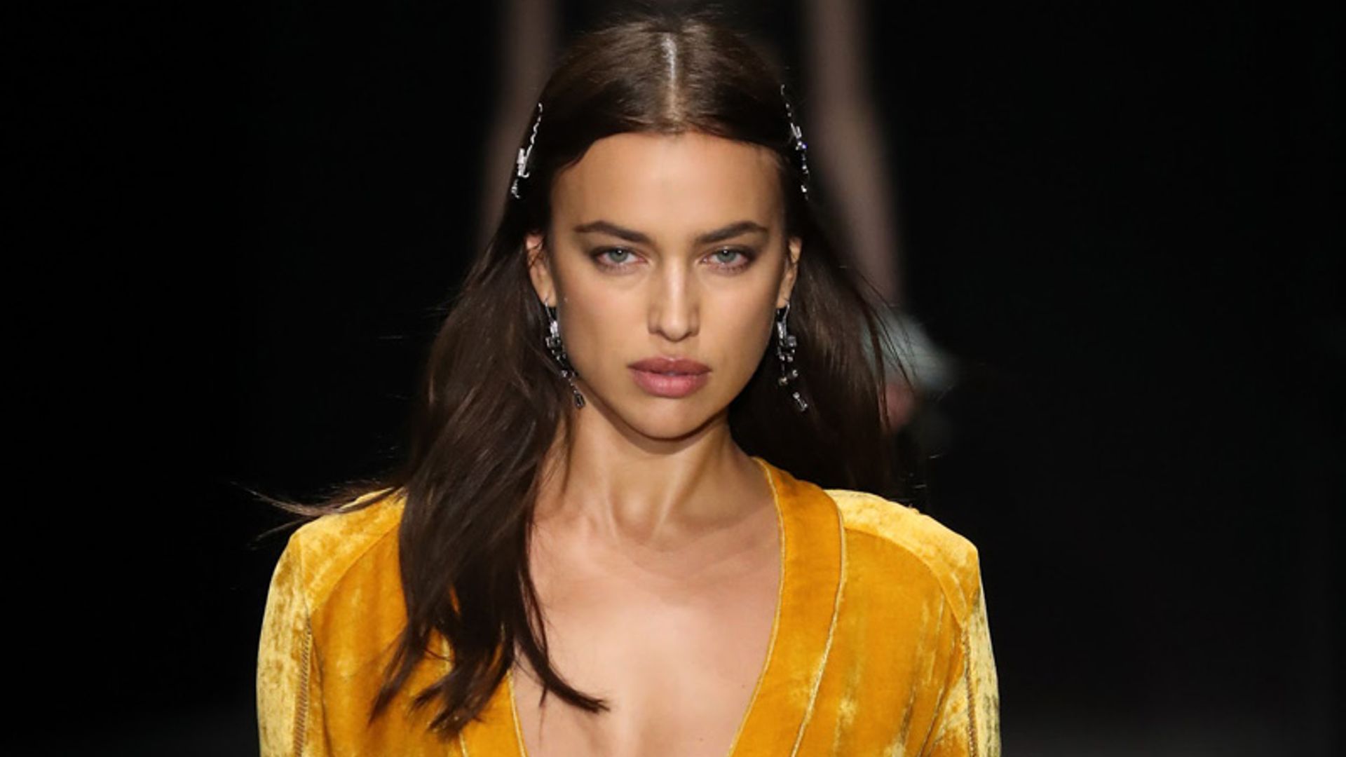 Irina Shayk lanza un poderoso mensaje en contra de la obsesión por ser perfectas