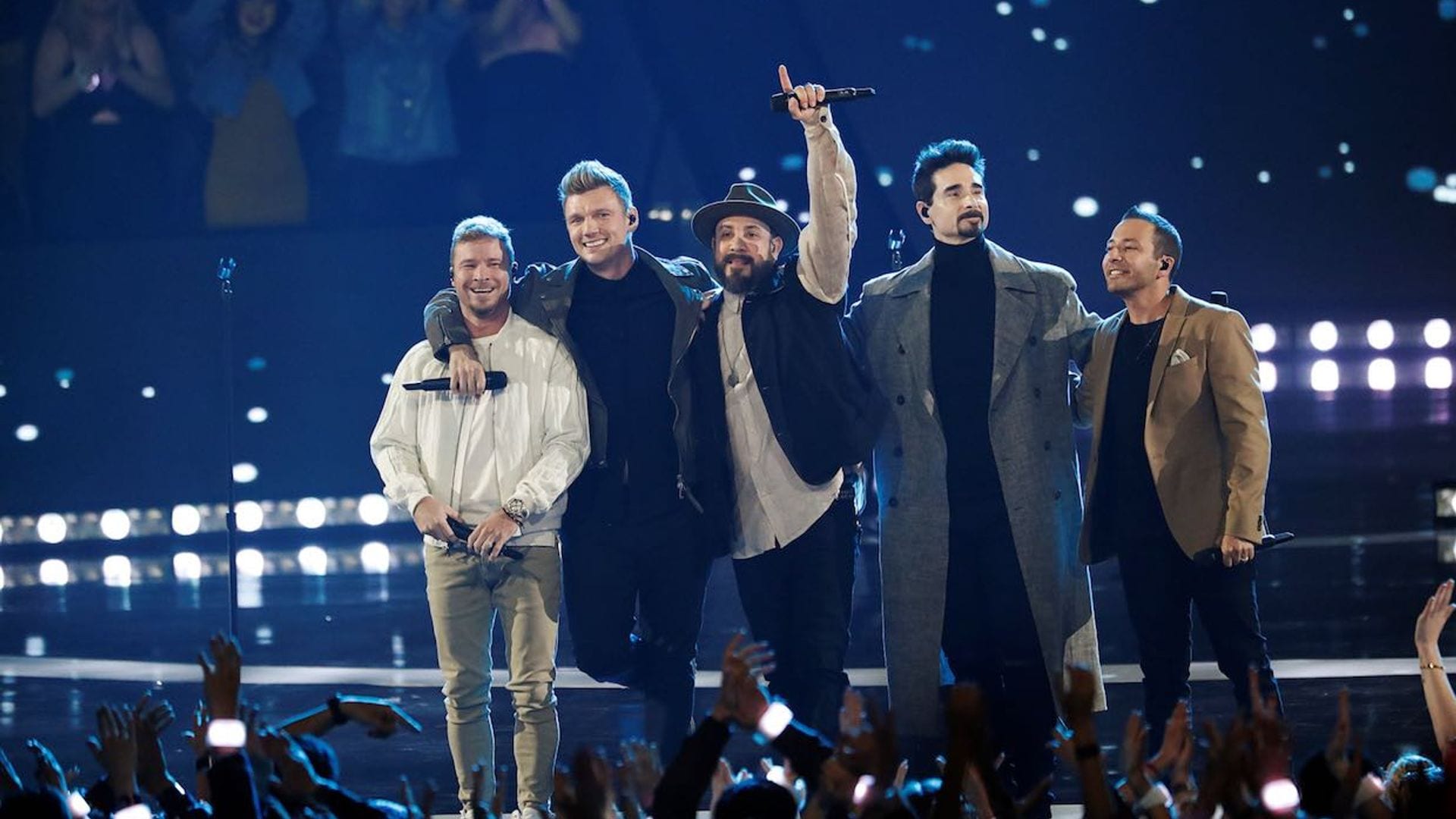 Los Backstreet Boys se unen al DJ Steve Aoki en una sorprendente canción