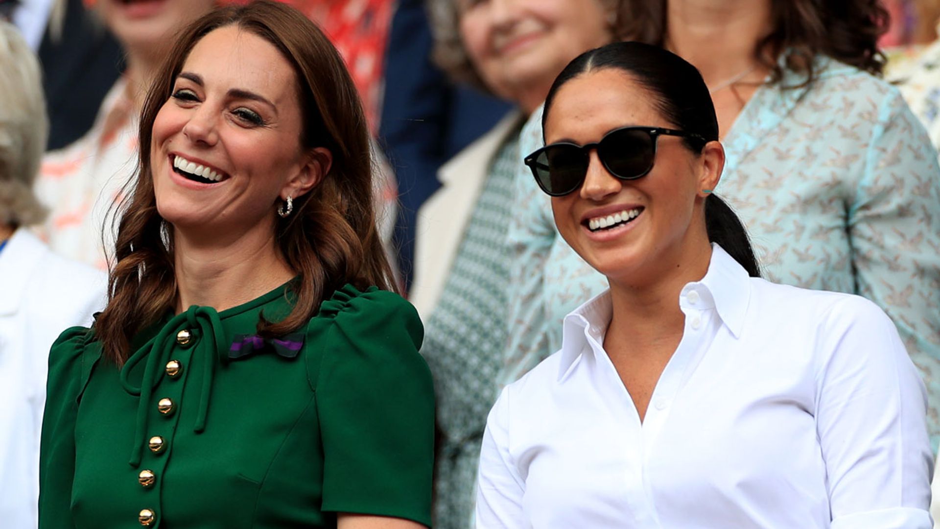 Los adorables regalos que las duquesas de Cambridge y Sussex han recibido para sus hijos