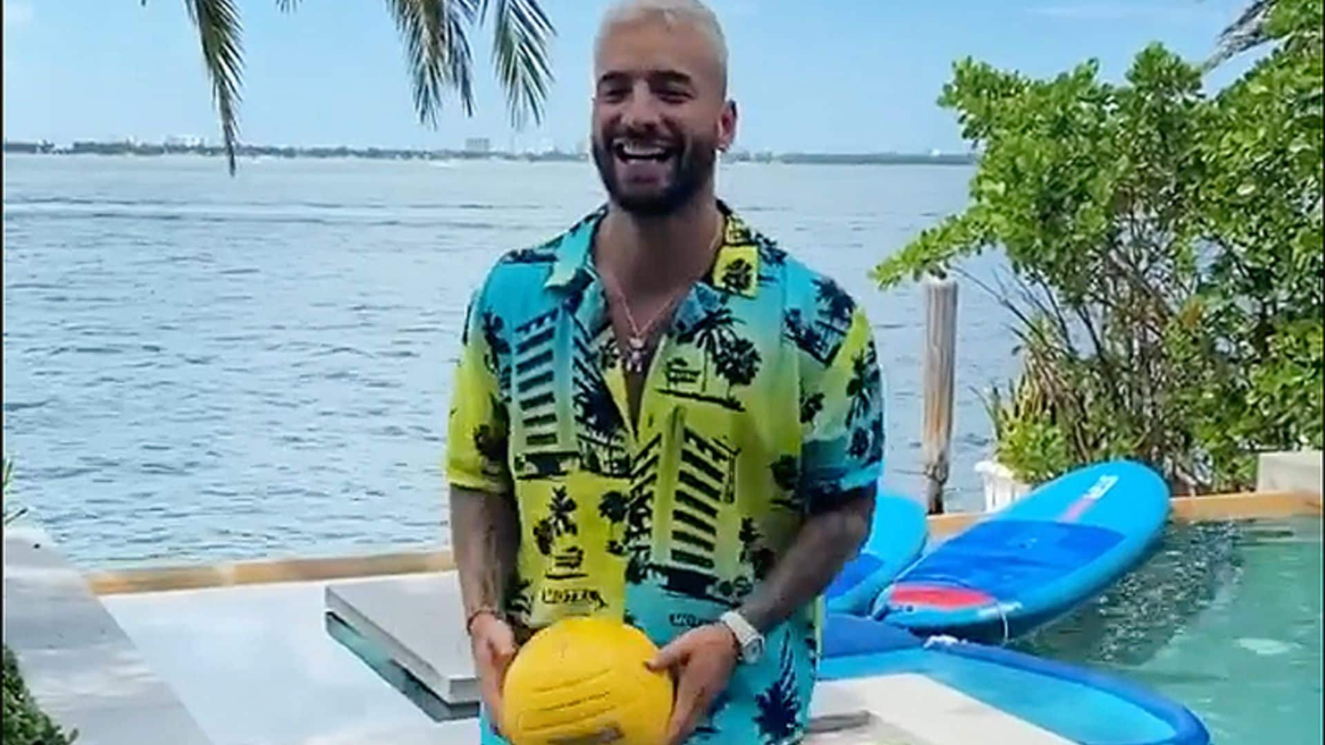 ¿Futbolista o cantante? Maluma sorprende a sus seguidores con su habilidad con el balón