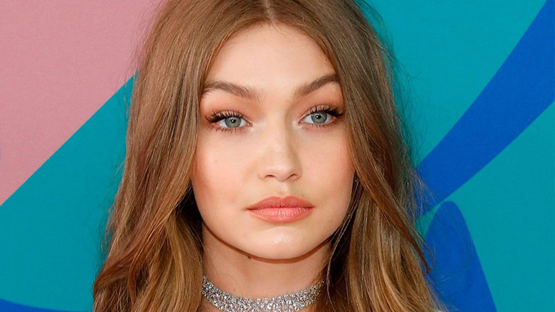 ¡Consigue los labios carnosos de la 'top model' Gigi Hadid!