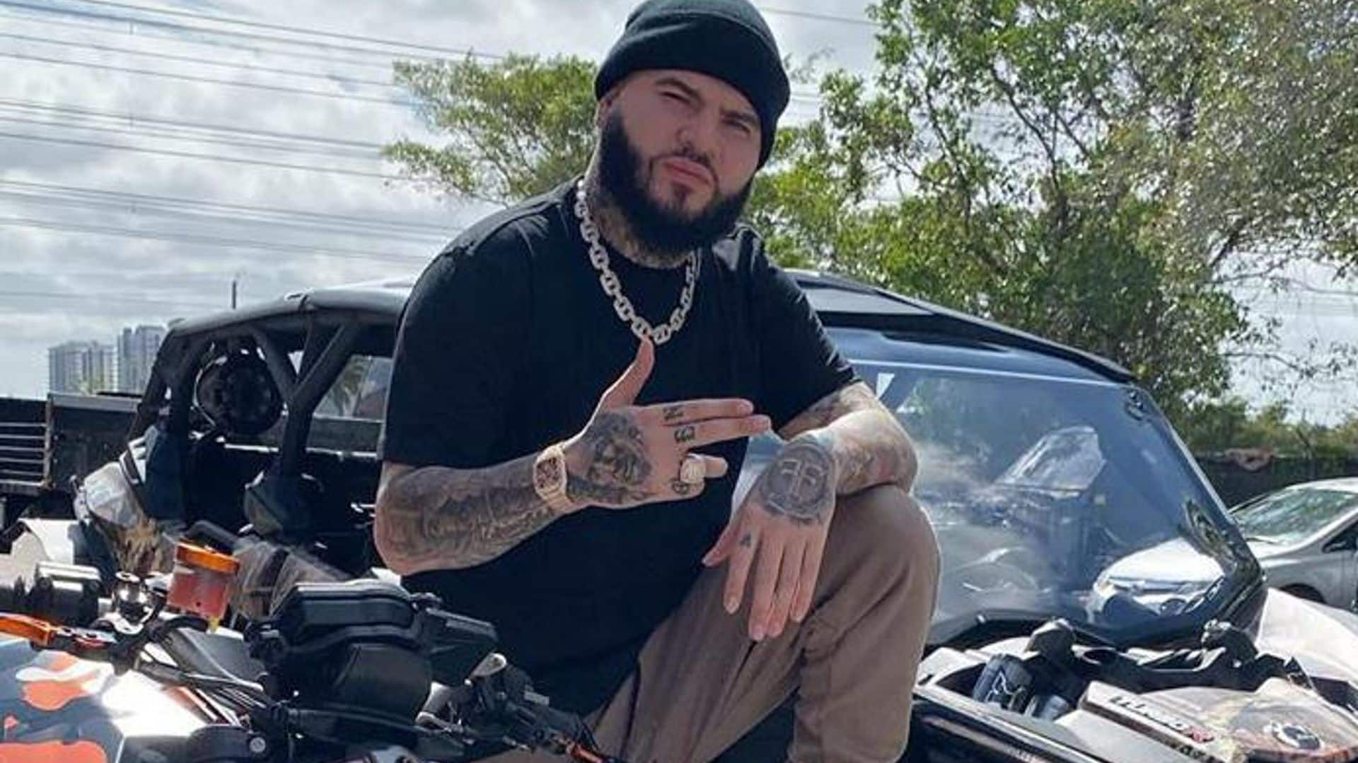 ‘Te amo, no estás solo’, el emotivo mensaje de Farruko a su hermano tras sufrir un grave accidente