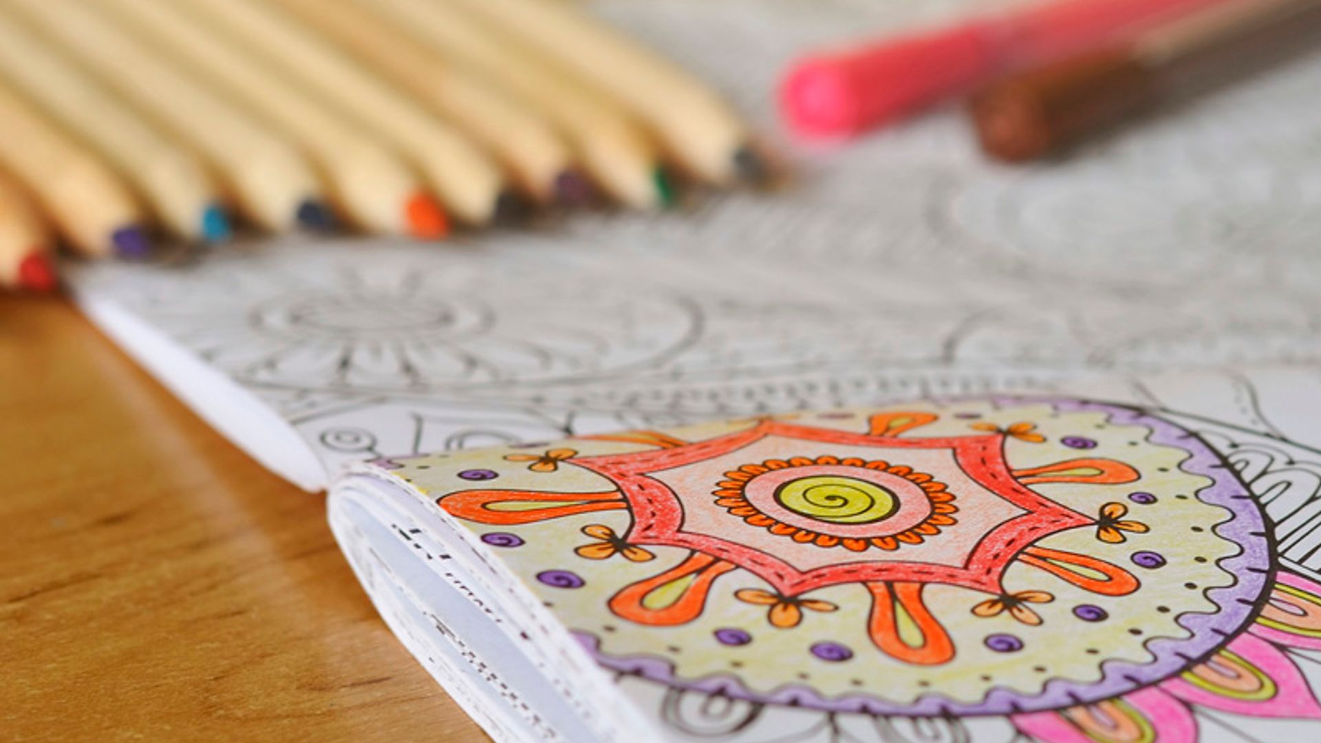 Libros para colorear mandalas, el nuevo método antiestrés