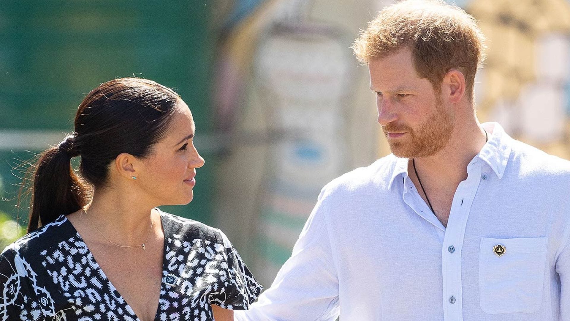 Harry y Meghan dejan sin palabras a un grupo de jóvenes poetas con su aparición sorpresa