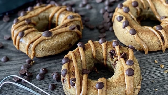 donuts chips chocolate