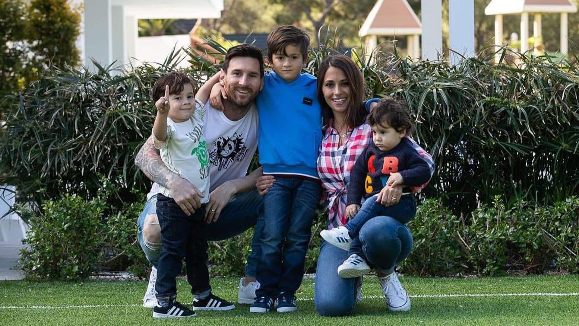 El tierno mensaje de Antonela Rocuzzo a Lionel Messi por el día del Padre y ¡el 10 luce un nuevo look!