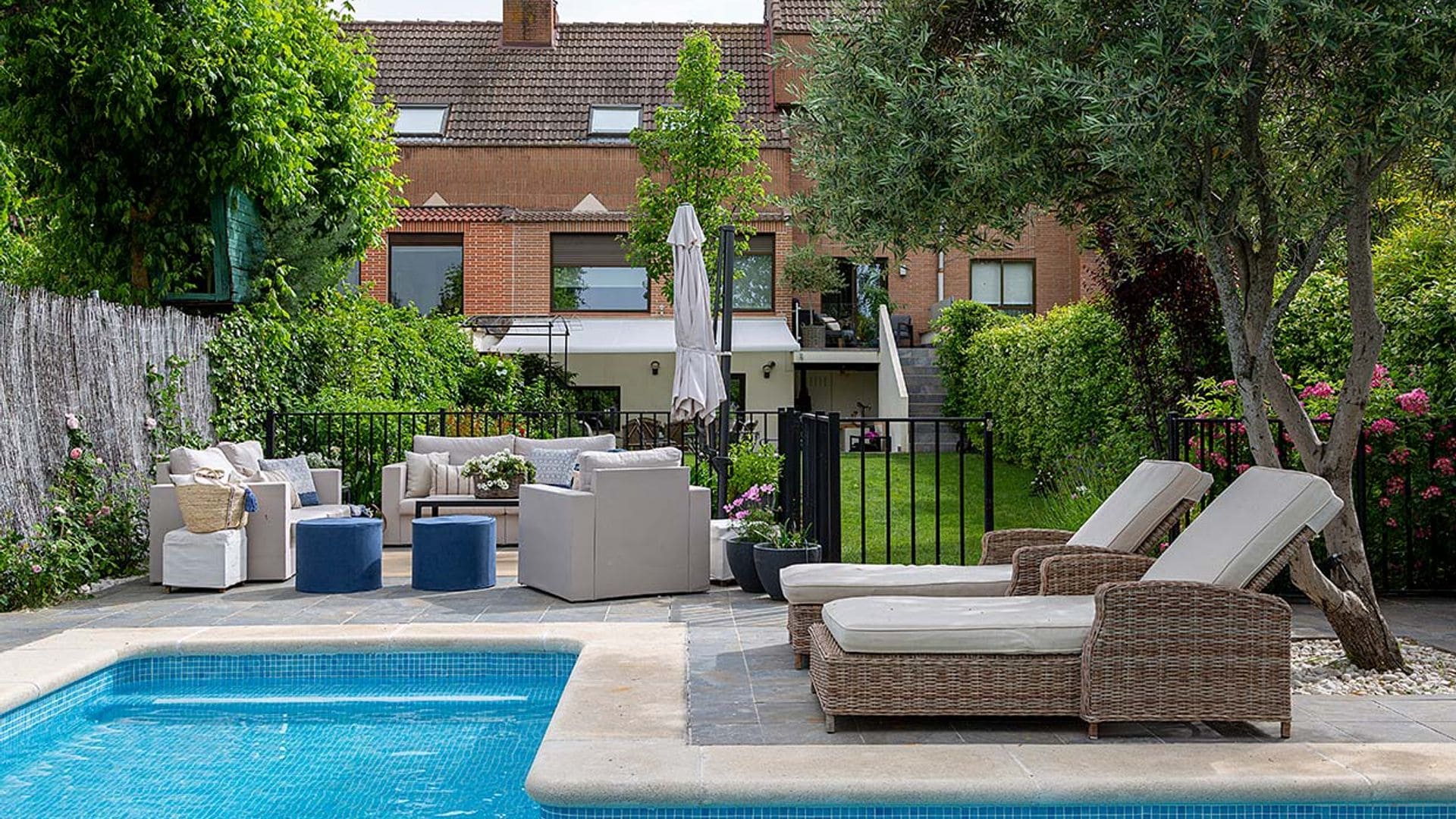 Dos vistosos proyectos en Madrid con su 'antes y después': terraza y jardín con piscina