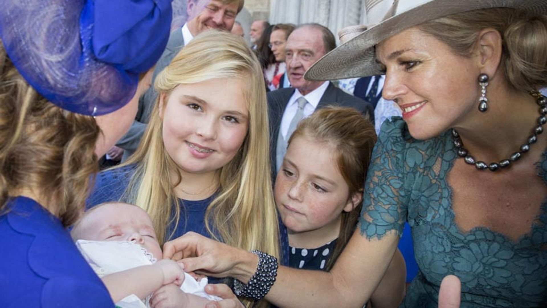 Máxima de Holanda y sus hijas, protagonistas del último bautizo de un príncipe